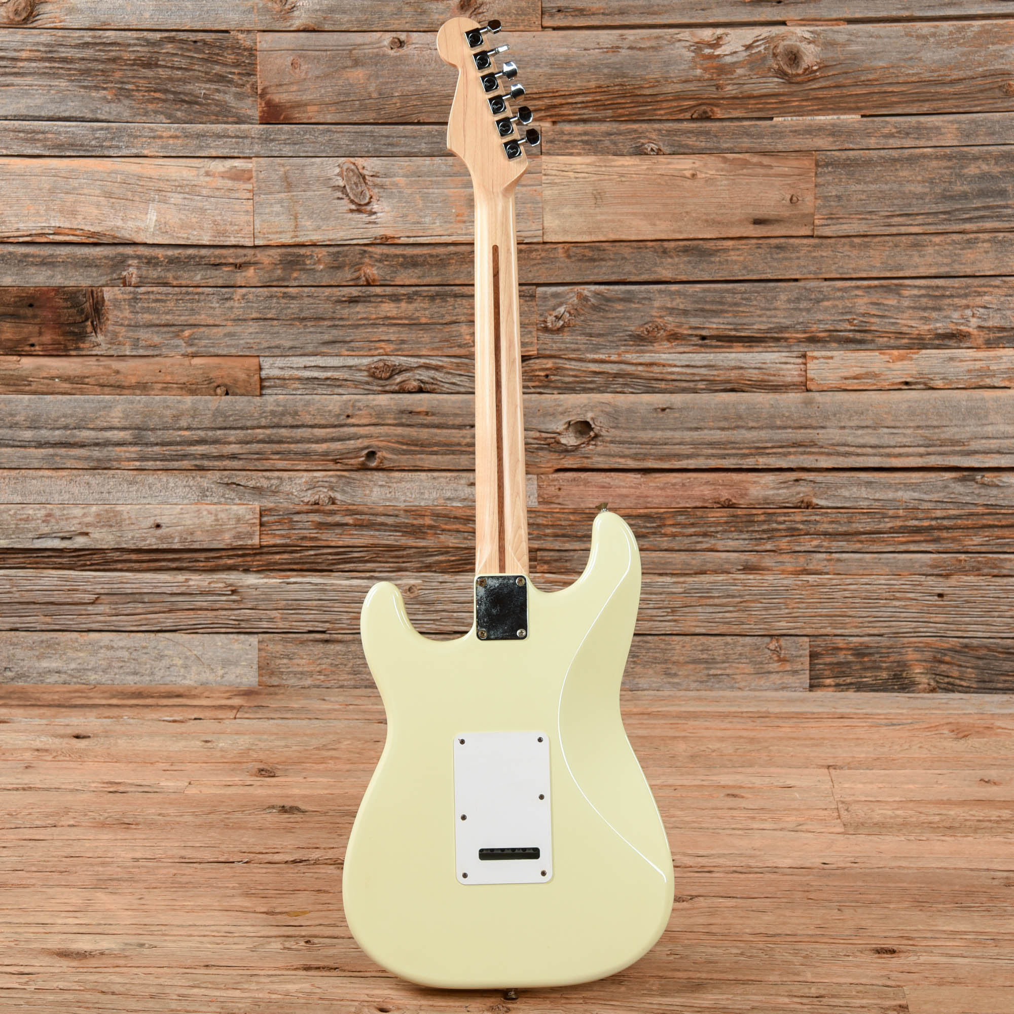 Fender Standard Stratocaster Vintage White Electric Guitars / Solid Body