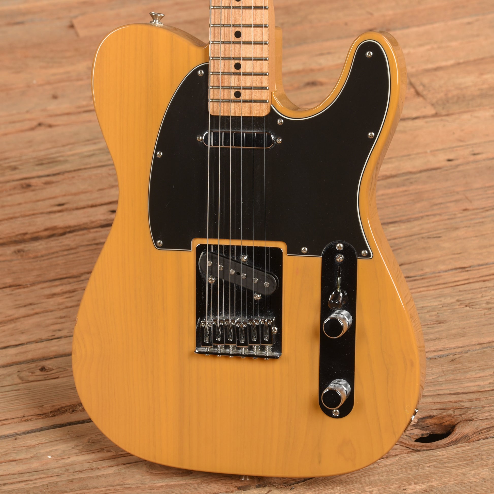 Fender Standard Telecaster Butterscotch Blonde 2017 Electric Guitars / Solid Body