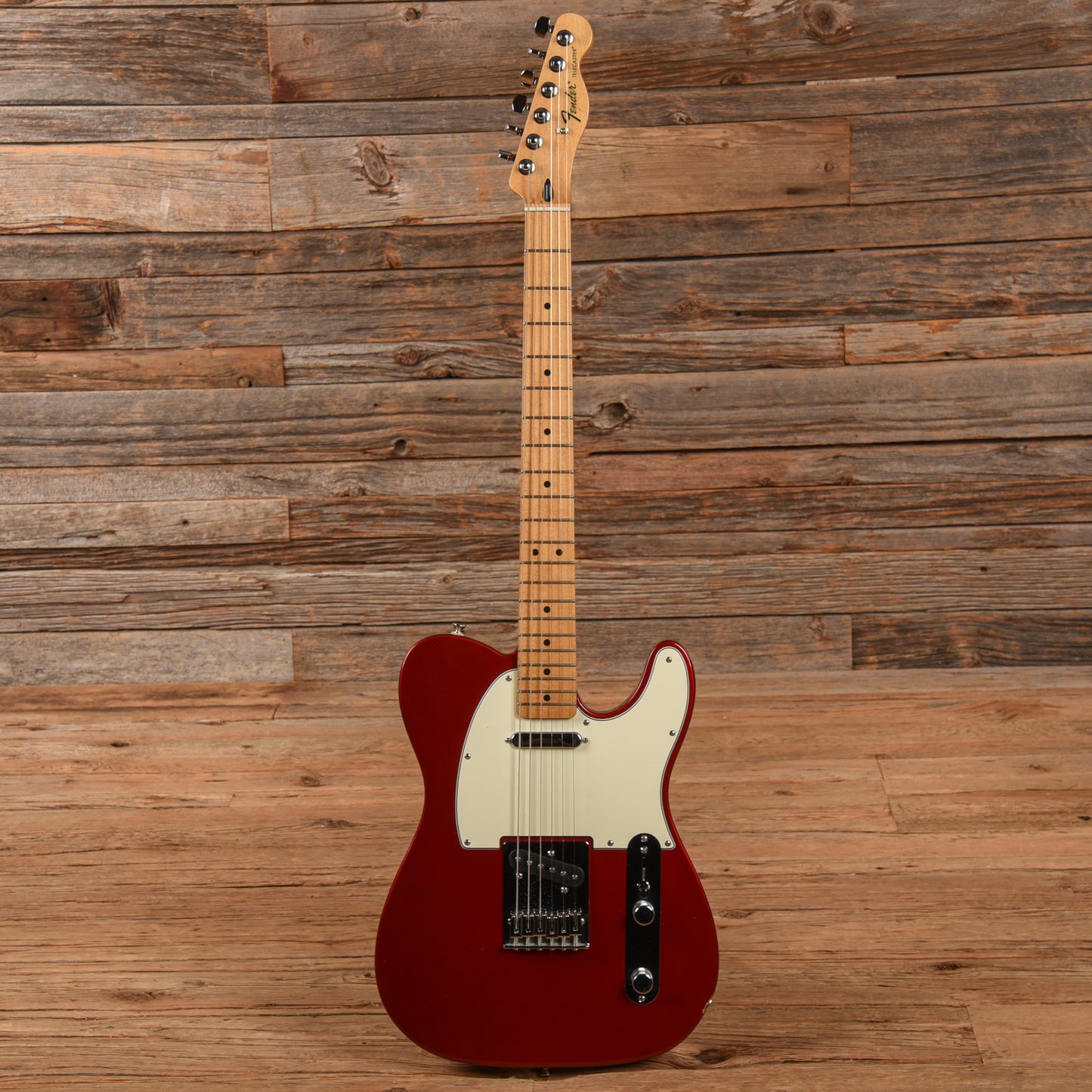 Fender Standard Telecaster Candy Apple Red 2016 Electric Guitars / Solid Body