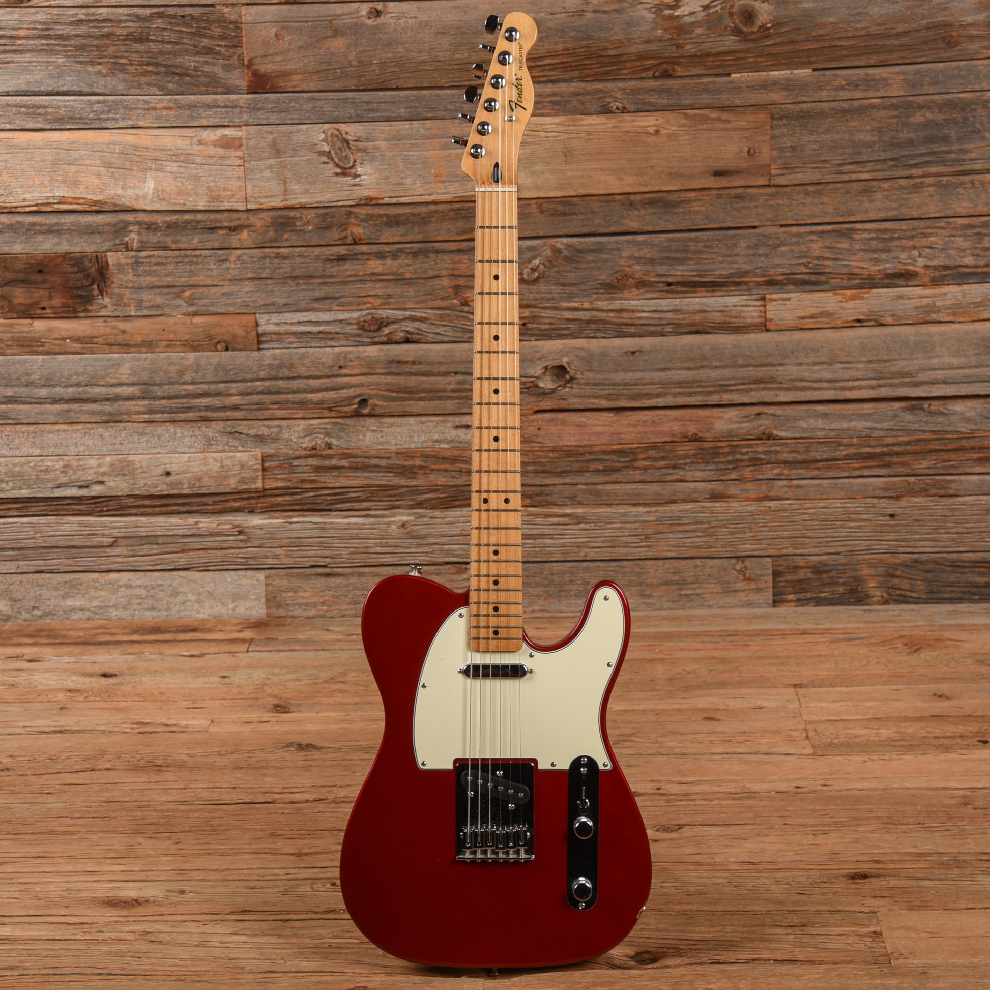 Fender Standard Telecaster Candy Apple Red 2016 Electric Guitars / Solid Body