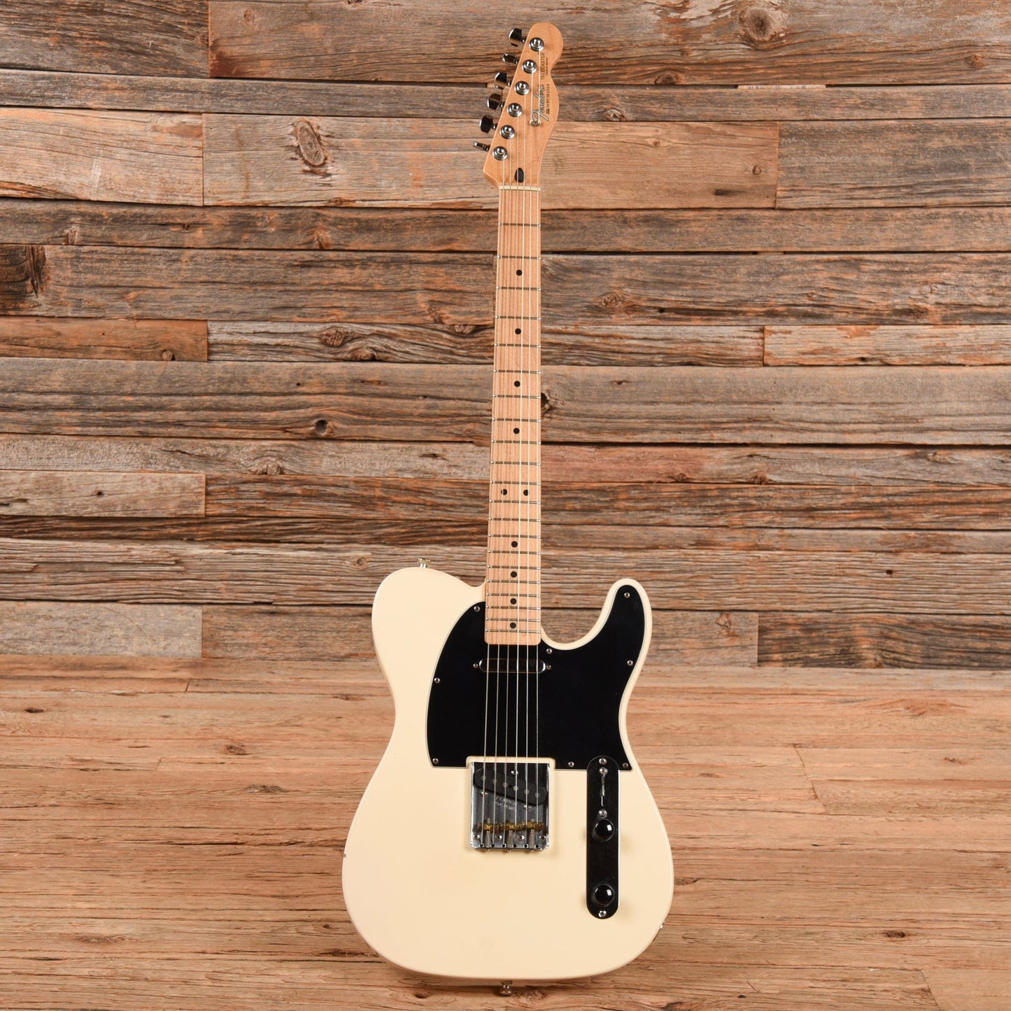 Fender Standard Telecaster Polar White 2000 Electric Guitars / Solid Body