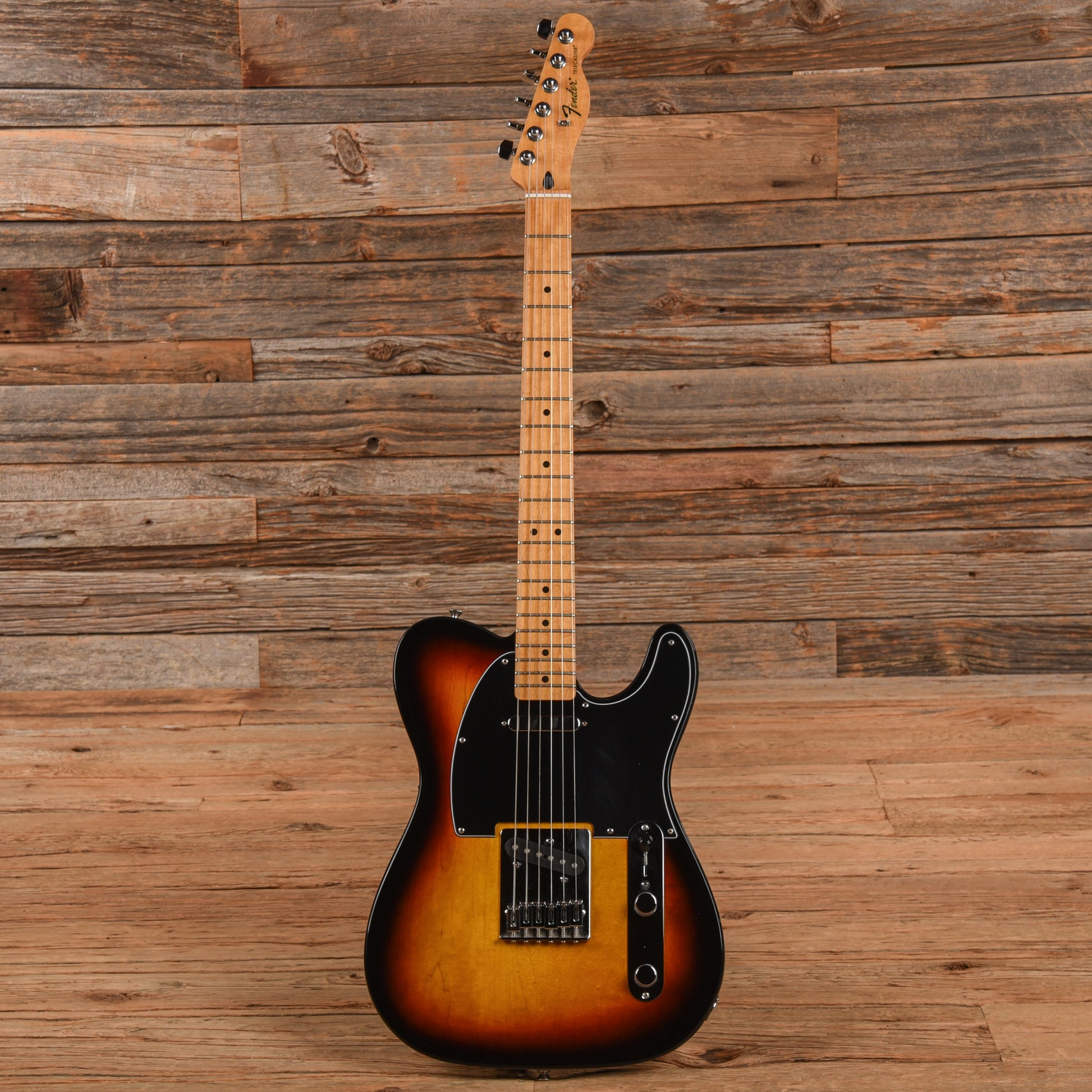 Fender Standard Telecaster Sunburst 2011 Electric Guitars / Solid Body