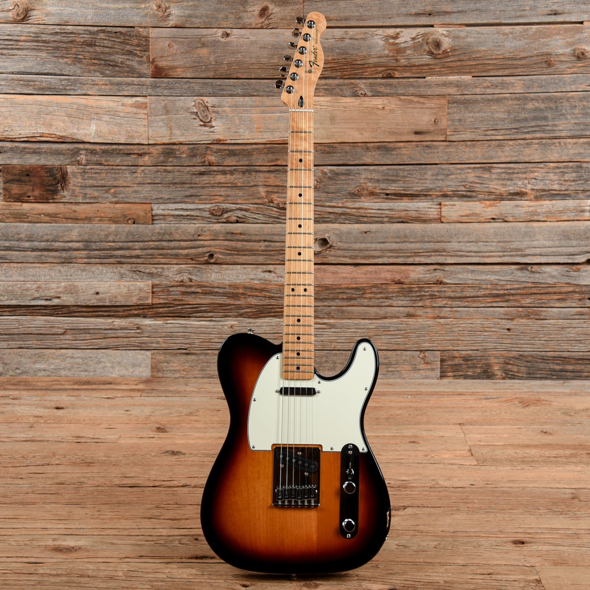 Fender Standard Telecaster Sunburst 2017 Electric Guitars / Solid Body
