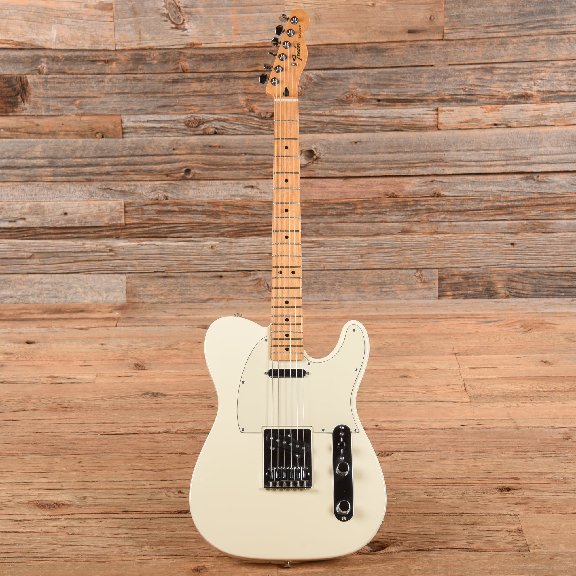 Fender Standard Telecaster White 2016 Electric Guitars / Solid Body