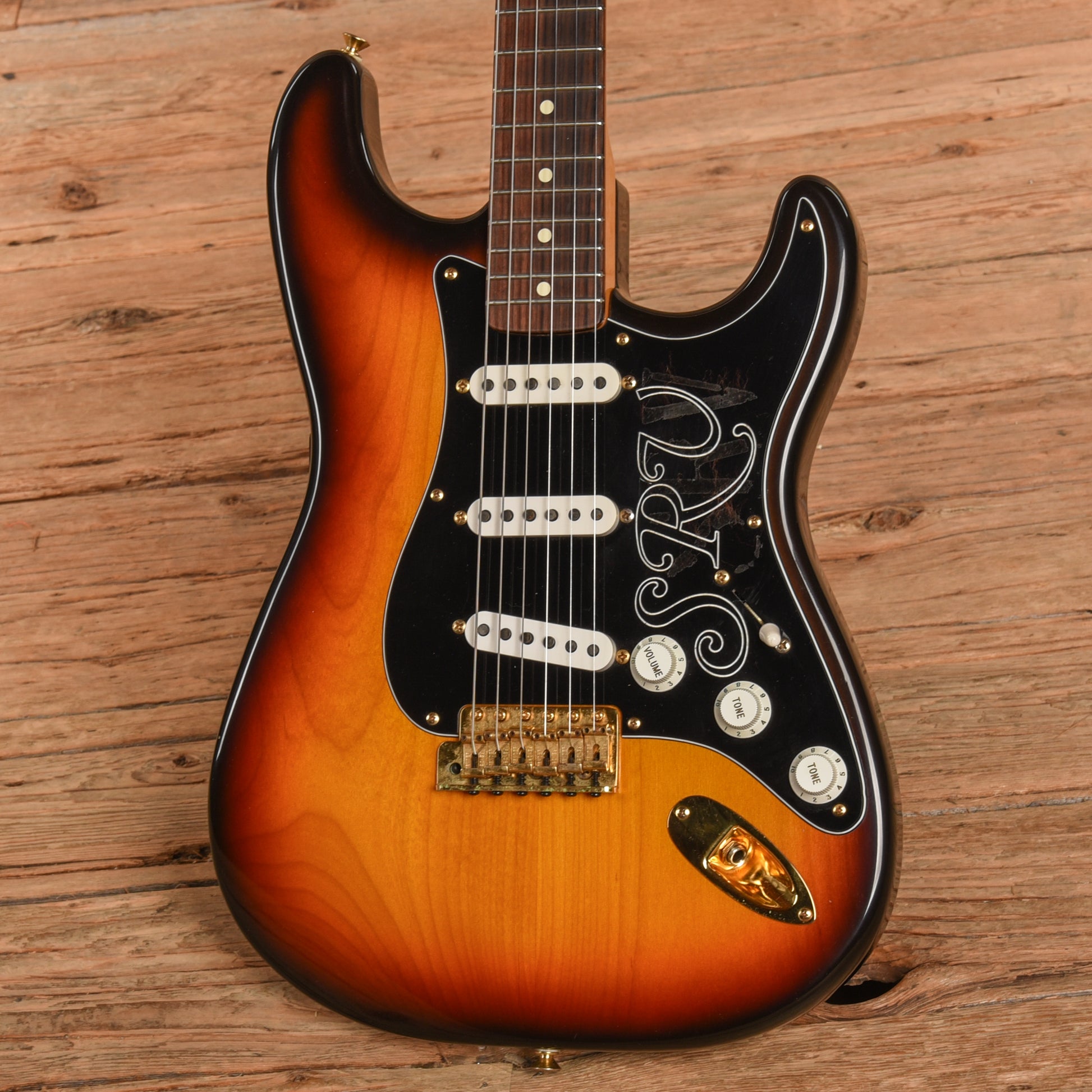 Fender Stevie Ray Vaughan Stratocaster Sunburst 1992 Electric Guitars / Solid Body