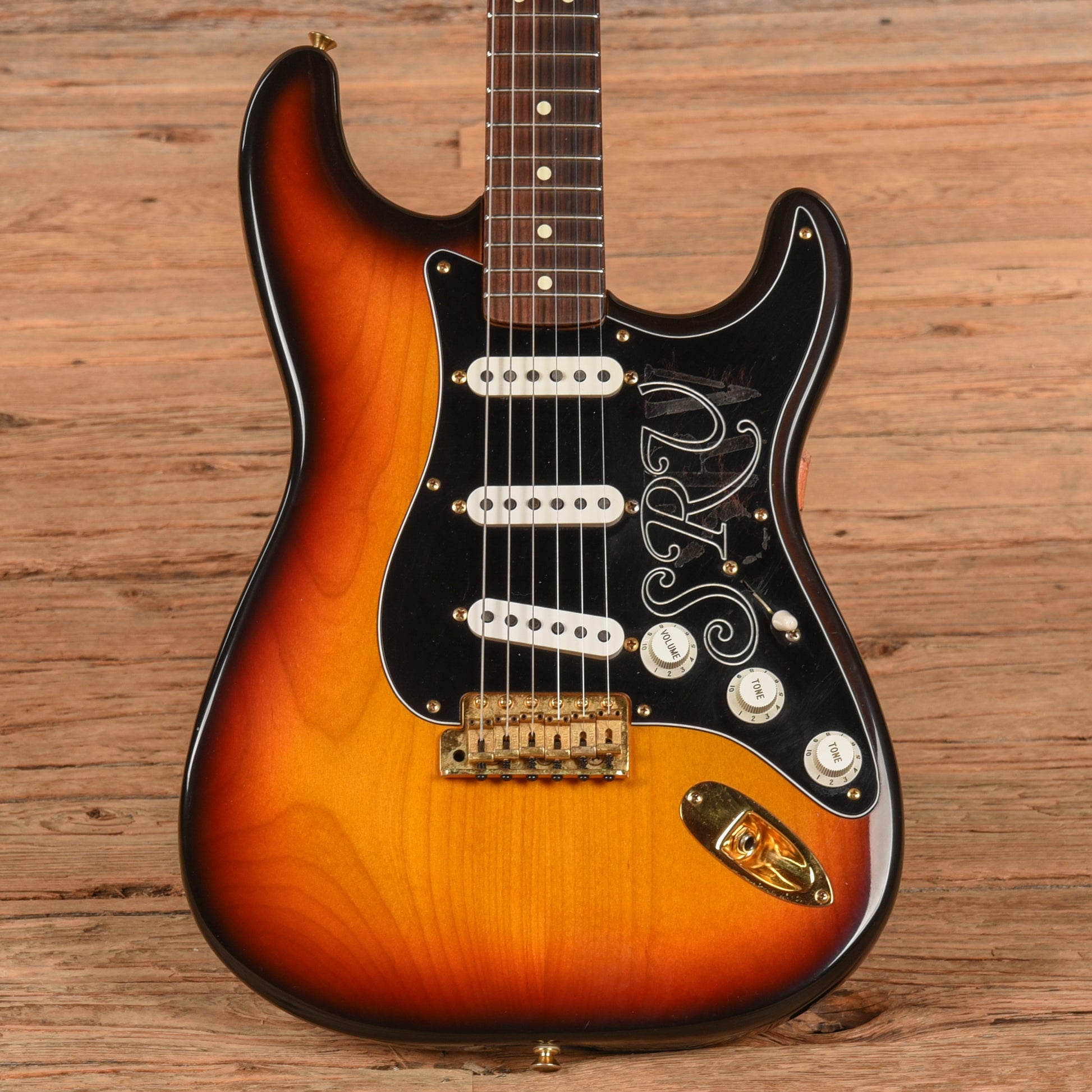Fender Stevie Ray Vaughan Stratocaster Sunburst 1992 Electric Guitars / Solid Body