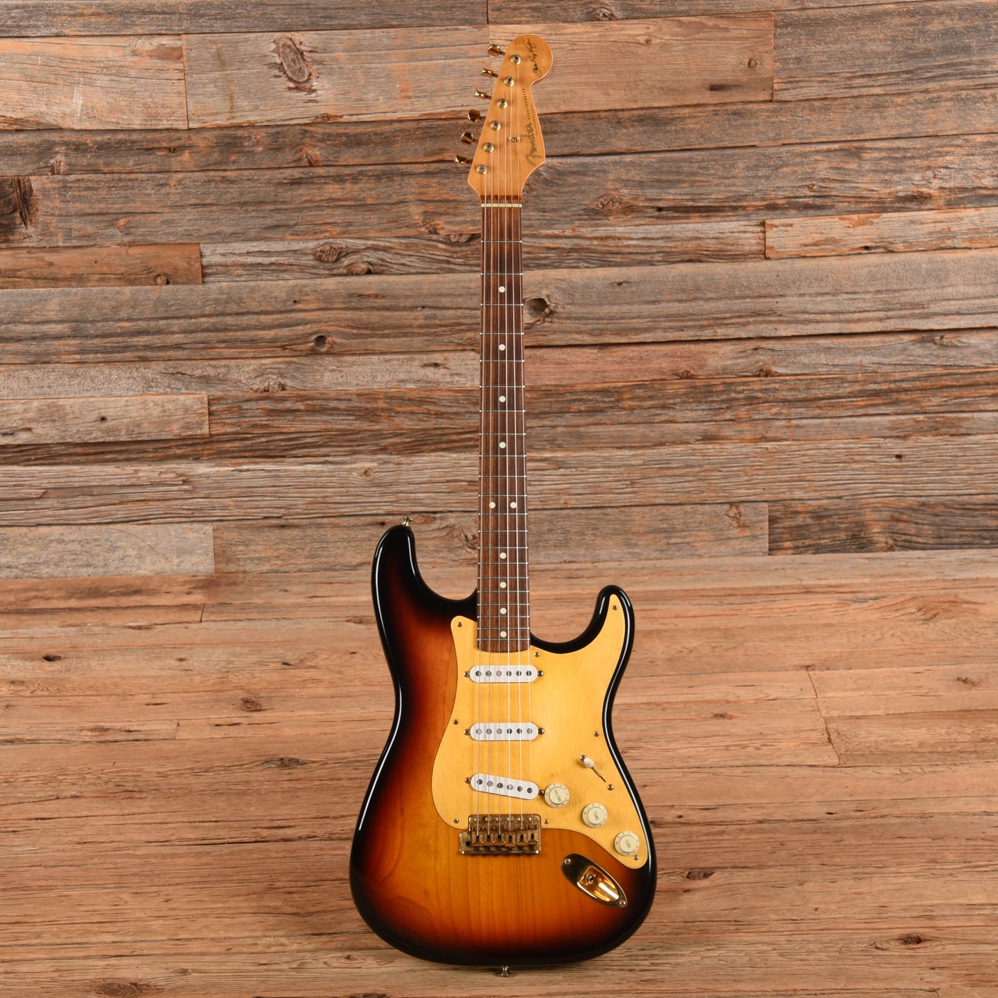 Fender Stevie Ray Vaughan Stratocaster Sunburst 1995 Electric Guitars / Solid Body