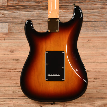 Fender Stevie Ray Vaughan Stratocaster Sunburst 2004 Electric Guitars / Solid Body