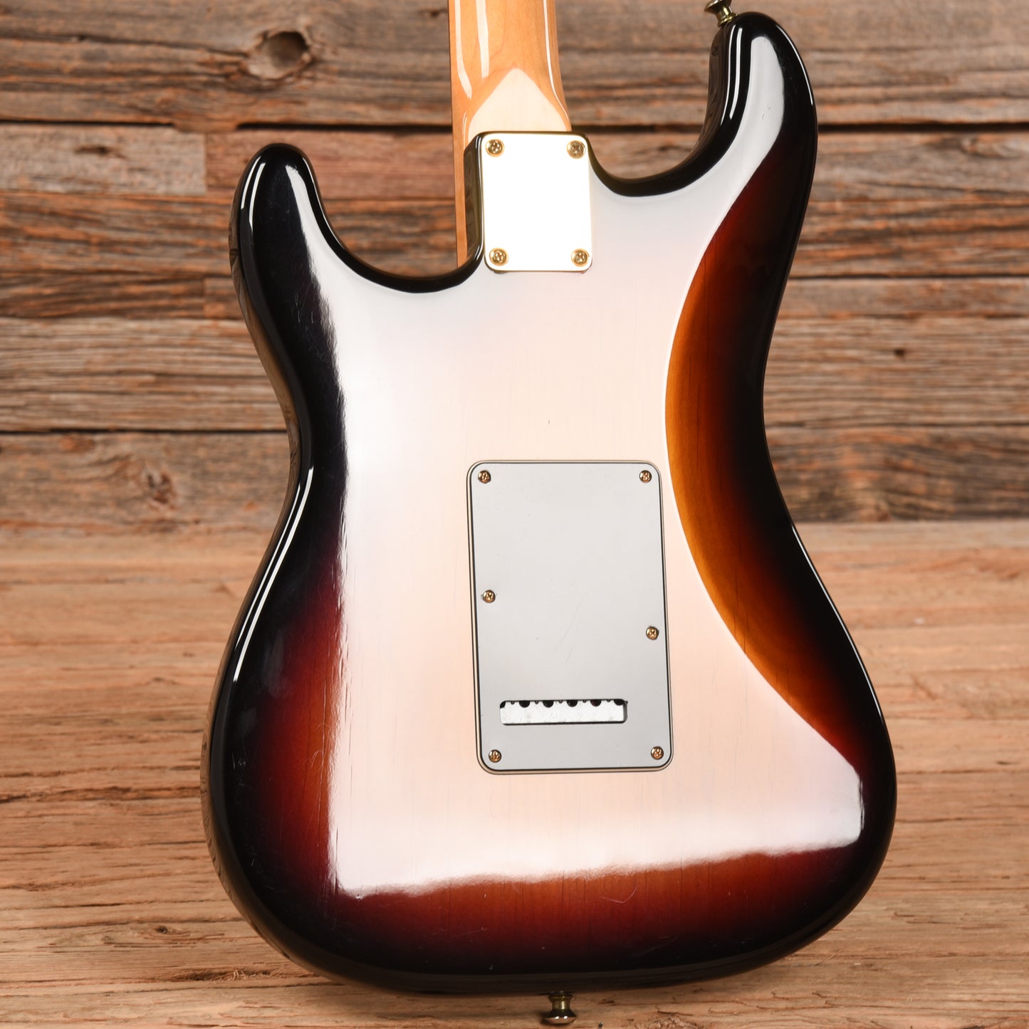 Fender Stevie Ray Vaughan Stratocaster Sunburst 2004 Electric Guitars / Solid Body