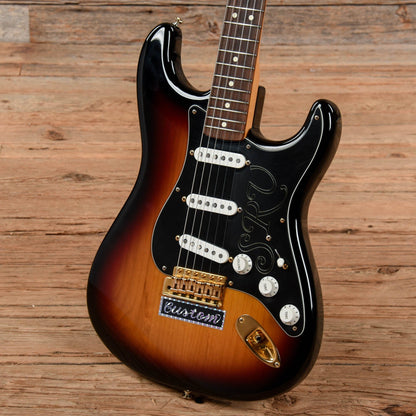 Fender Stevie Ray Vaughn Signature Stratocaster Sunburst 2005 Electric Guitars / Solid Body