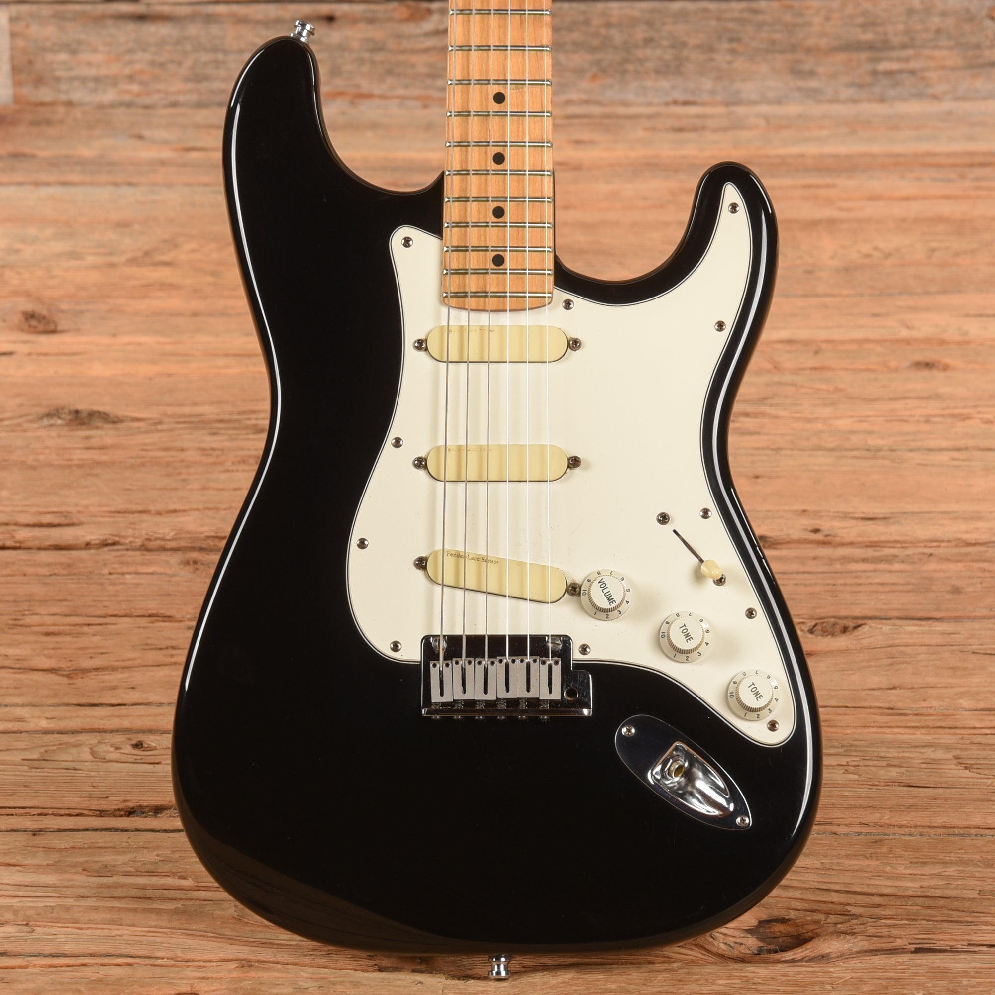 Fender Strat Plus Black 1988 Electric Guitars / Solid Body