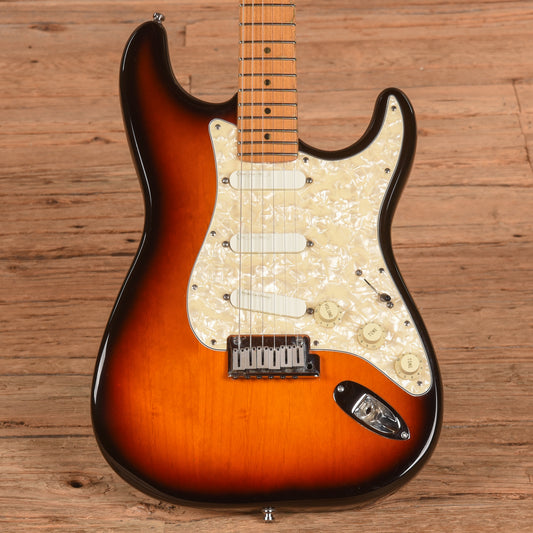 Fender Strat Plus Brown Sunburst 1997 Electric Guitars / Solid Body