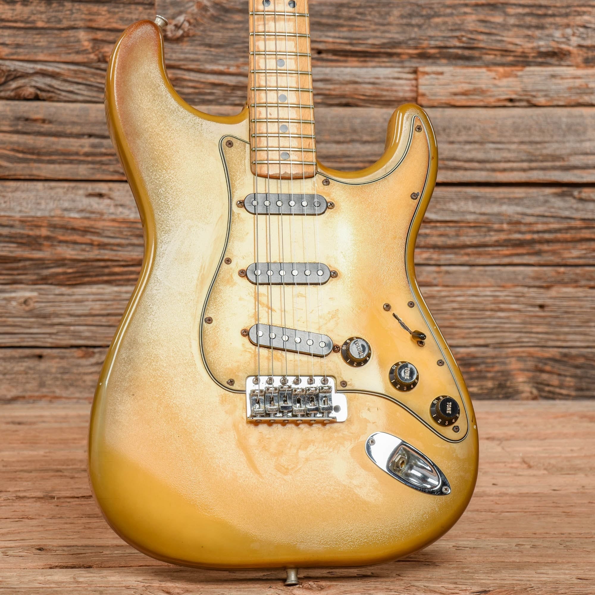 Fender Stratocaster Antigua 1980 Electric Guitars / Solid Body