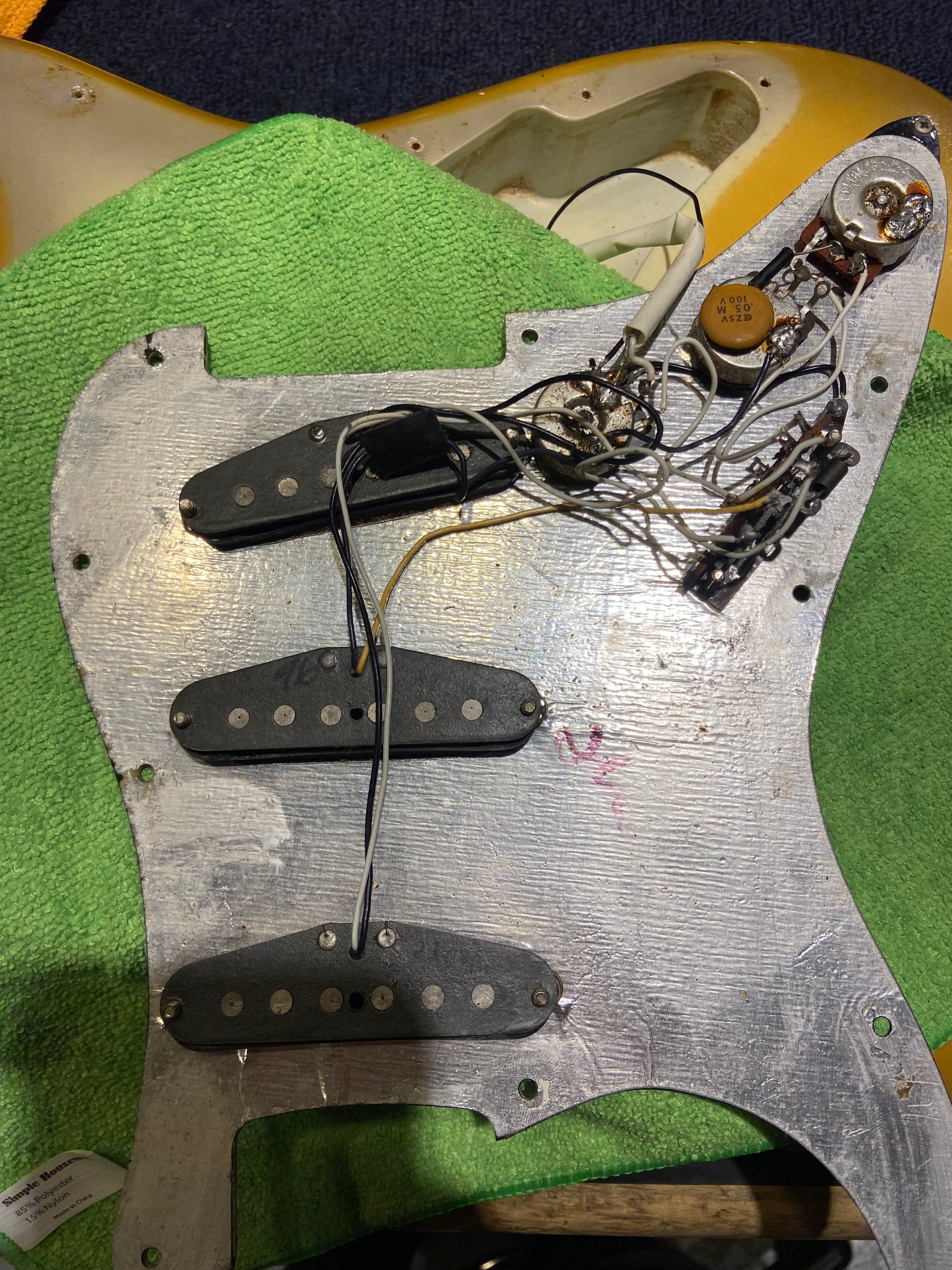 Fender Stratocaster Antigua 1980 Electric Guitars / Solid Body