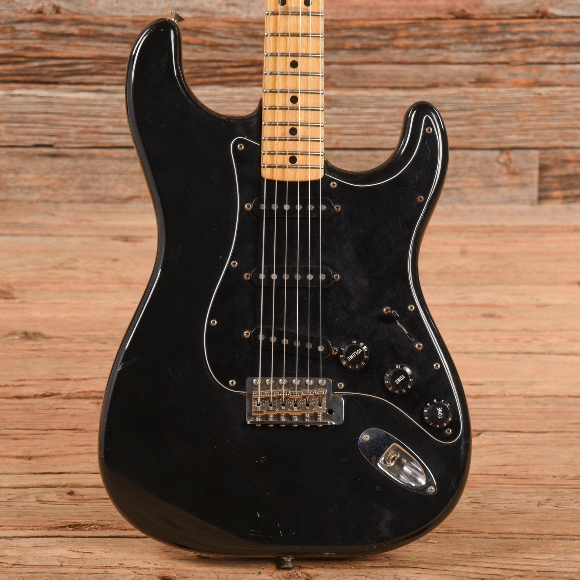 Fender Stratocaster Black 1978 Electric Guitars / Solid Body