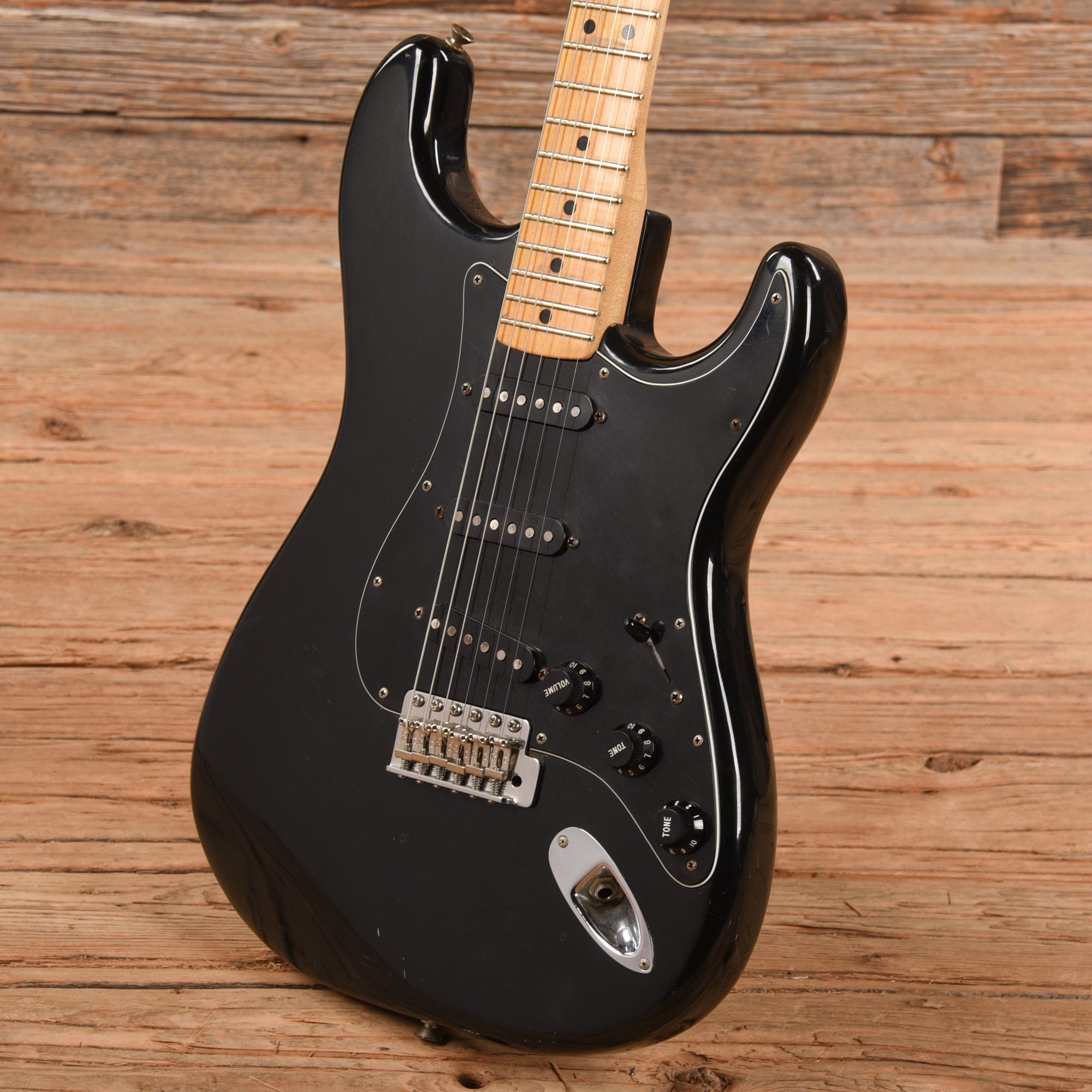 Fender Stratocaster Black 1978 Electric Guitars / Solid Body