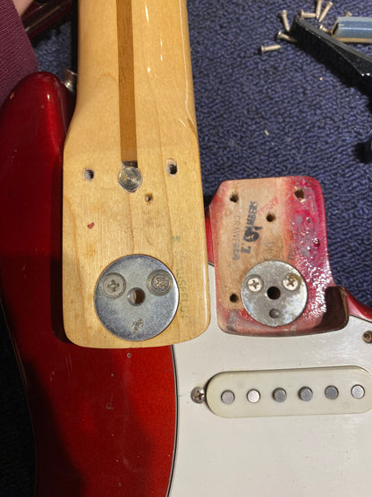 Fender Stratocaster Candy Apple Red 1972 Electric Guitars / Solid Body