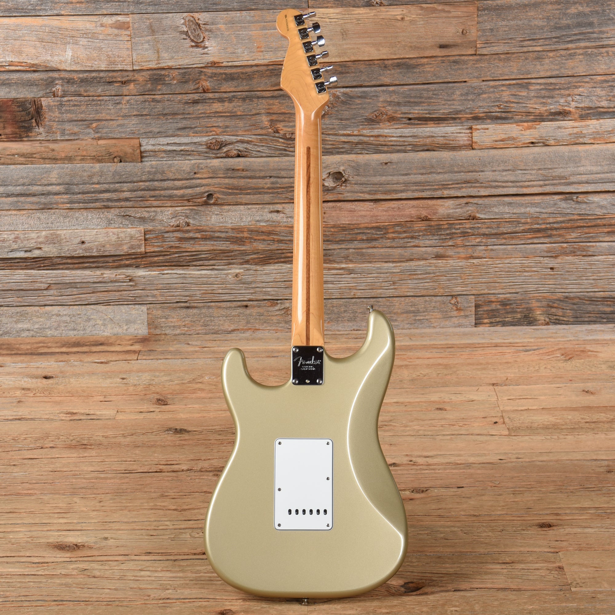 Fender Stratocaster Champagne 1998 Electric Guitars / Solid Body