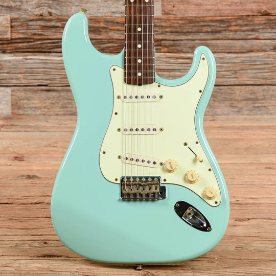 Fender Stratocaster CIJ Daphne Blue 1998 Electric Guitars / Solid Body