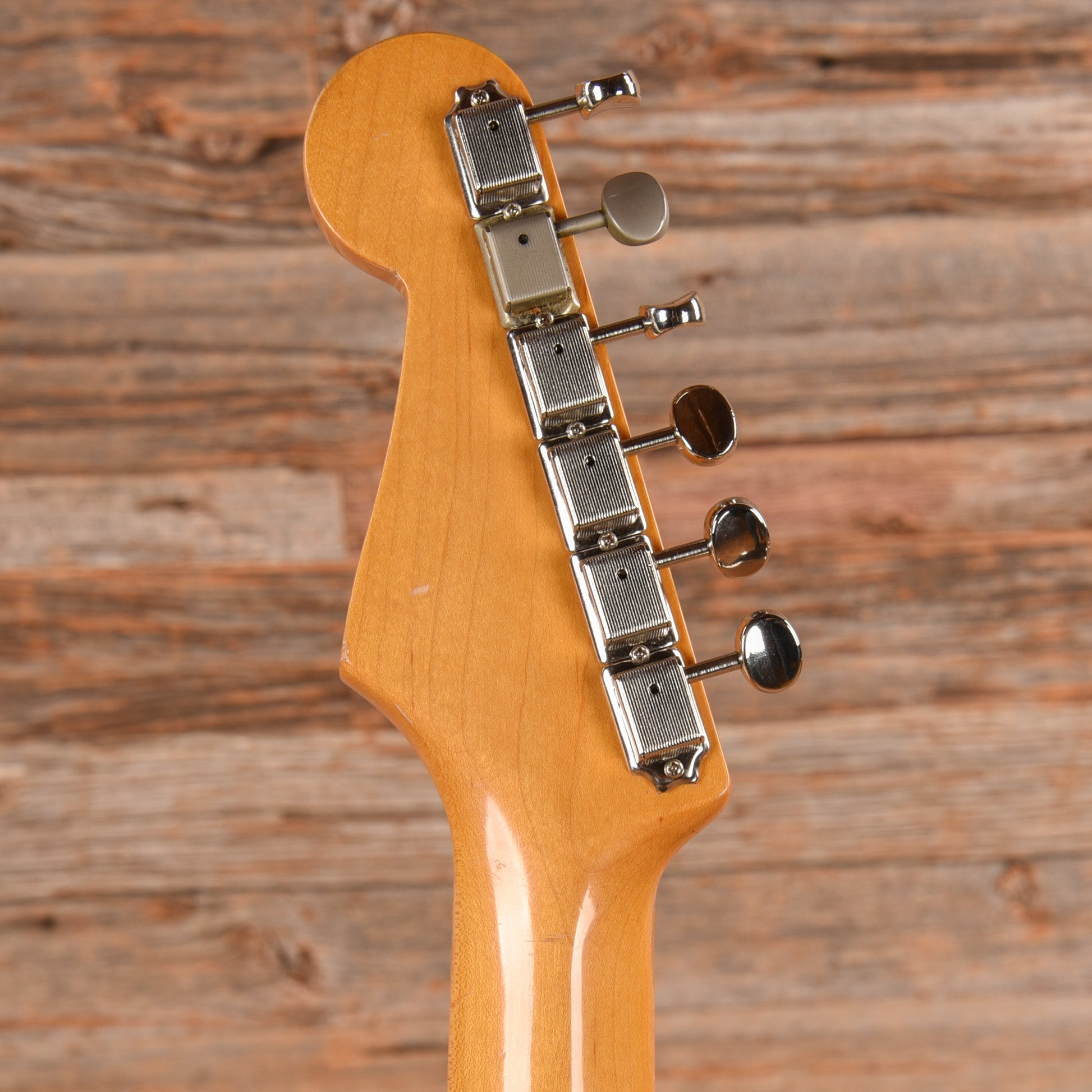 Fender Stratocaster Daphne Blue Electric Guitars / Solid Body