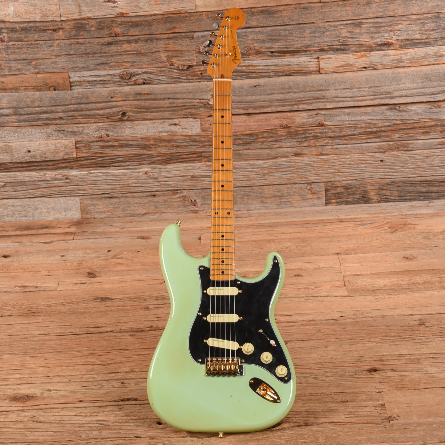 Fender Stratocaster Daphne Blue Electric Guitars / Solid Body