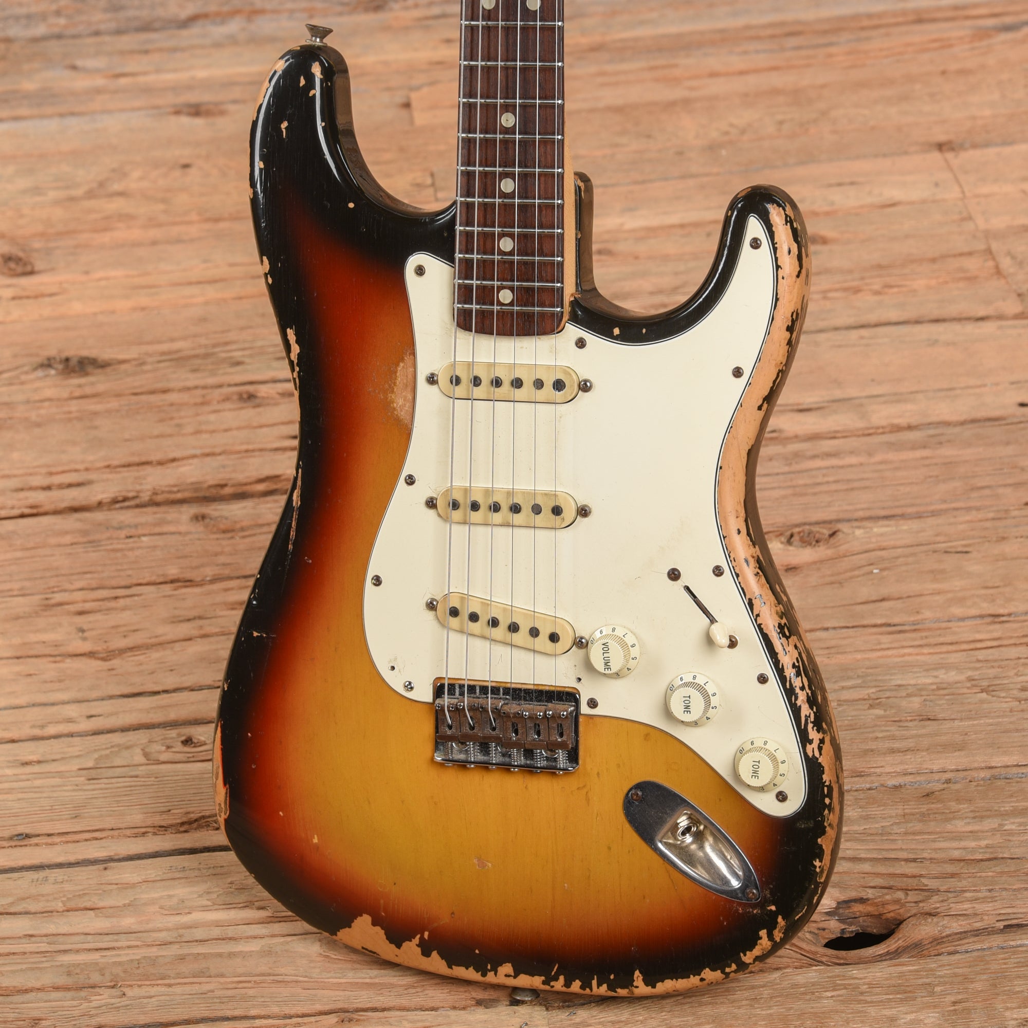 Fender Stratocaster Hardtail Sunburst 1972 Electric Guitars / Solid Body