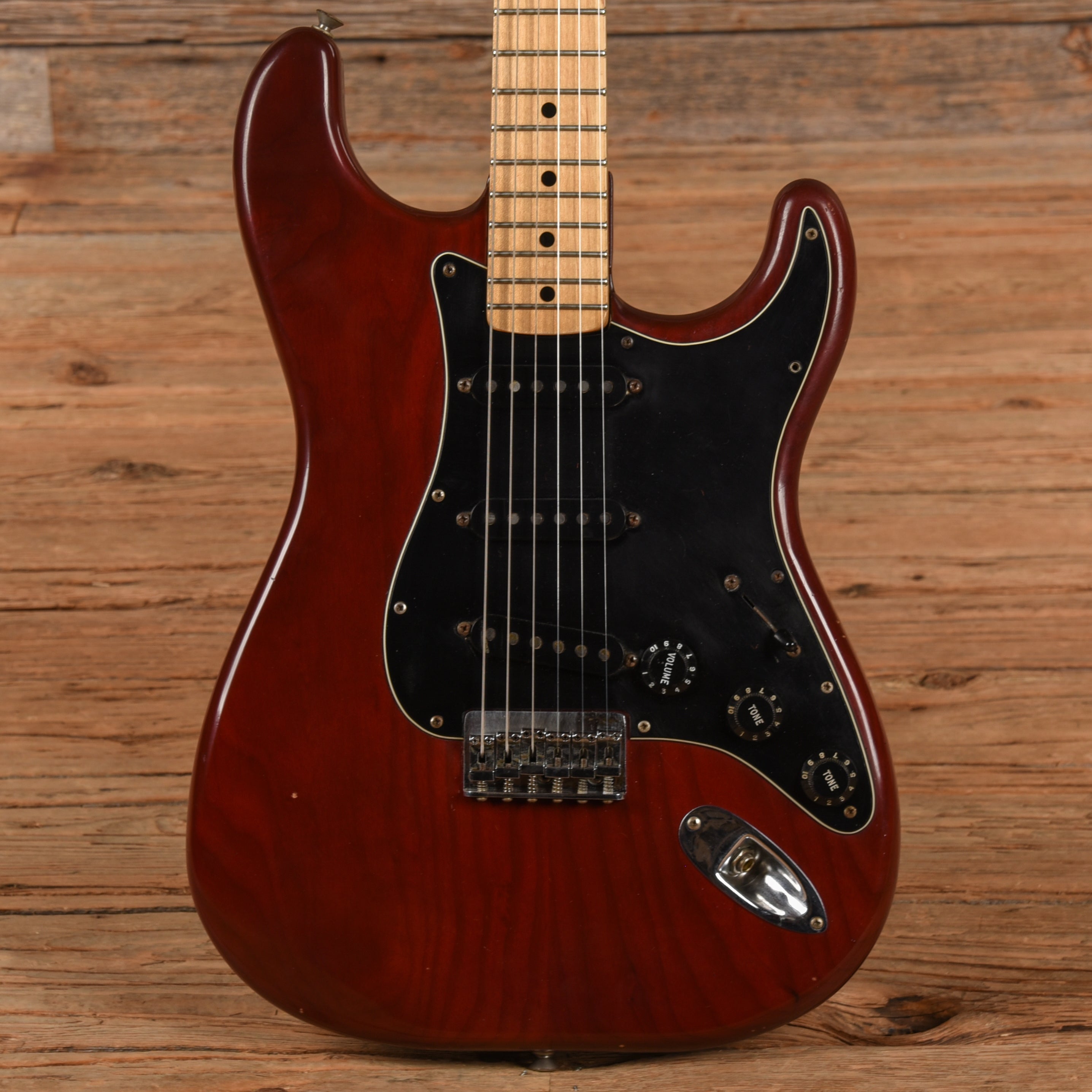 Fender Stratocaster Hardtail Wine 1978 Electric Guitars / Solid Body