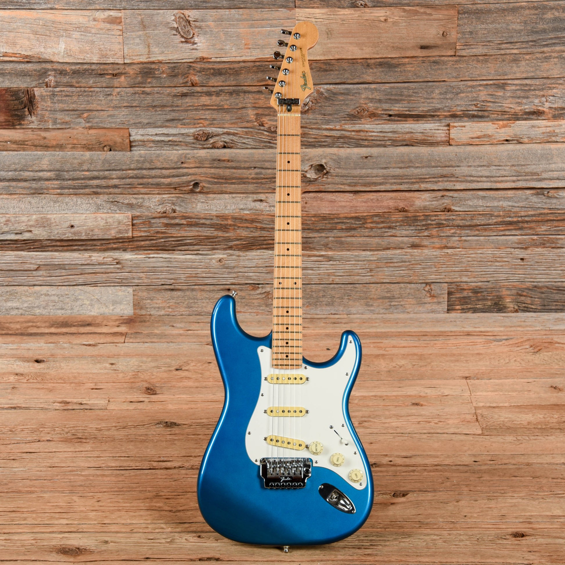 Fender Stratocaster MIJ Metallic Blue Electric Guitars / Solid Body