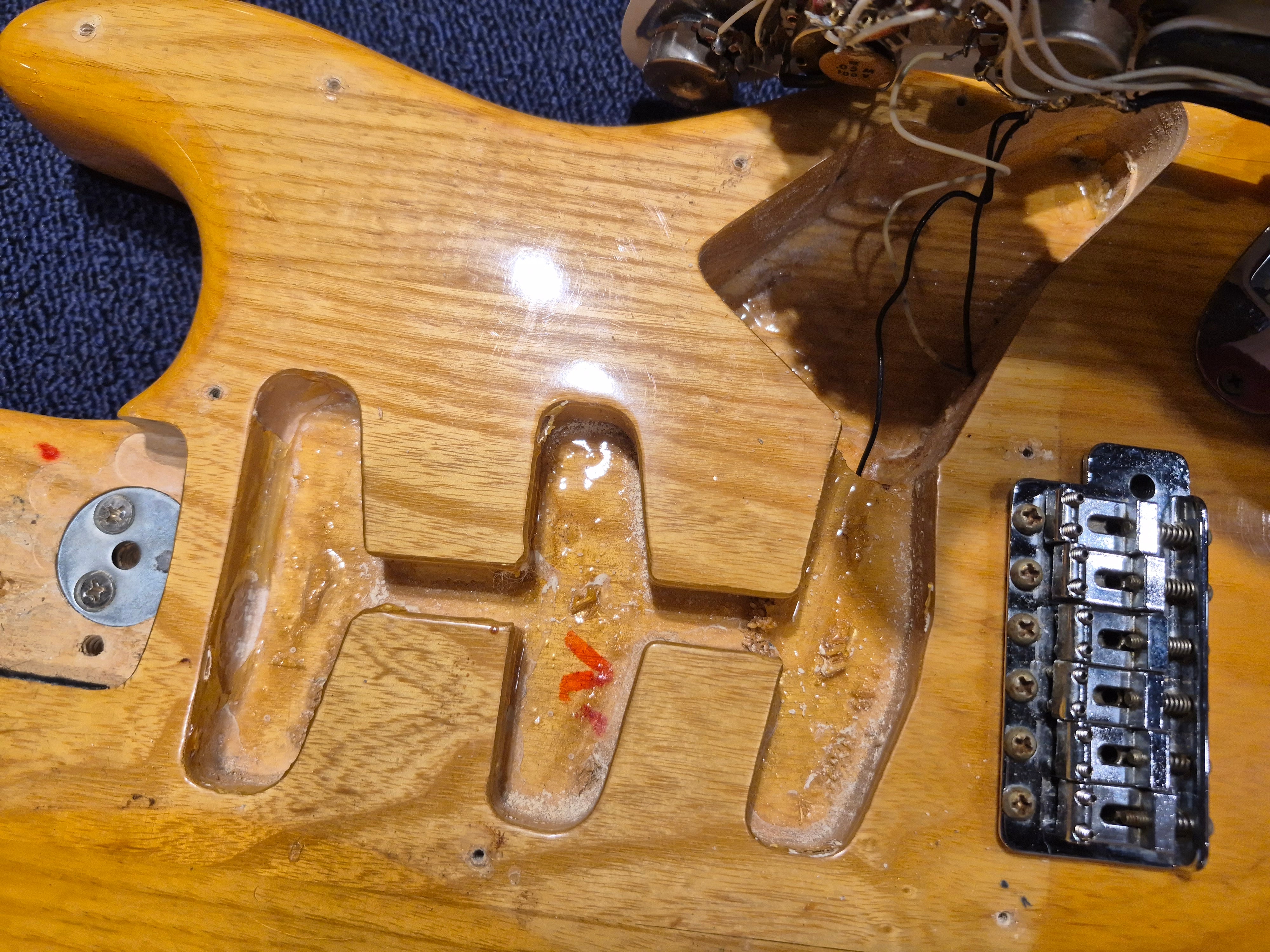 Fender Stratocaster Natural 1973 Electric Guitars / Solid Body