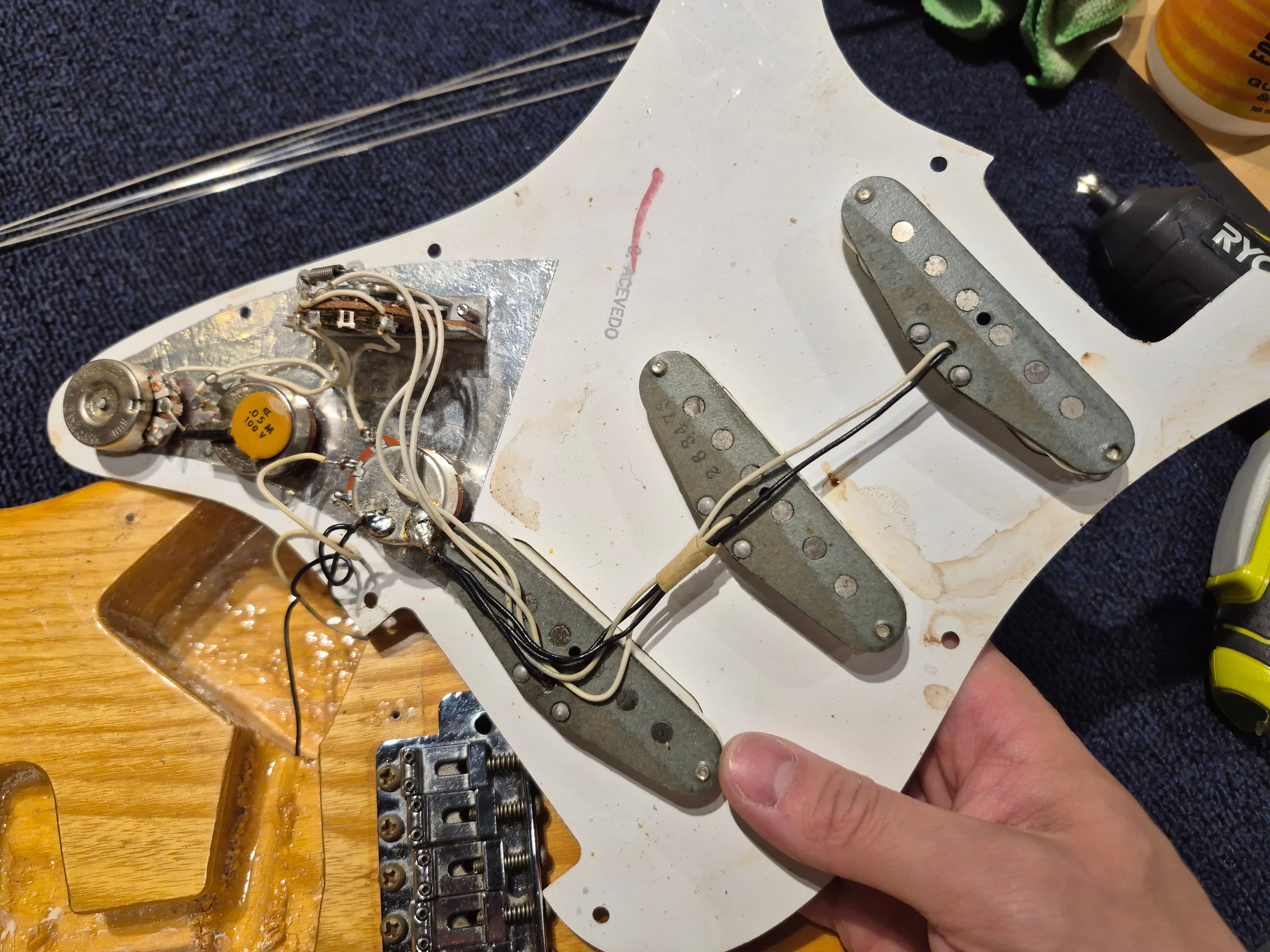Fender Stratocaster Natural 1973 Electric Guitars / Solid Body