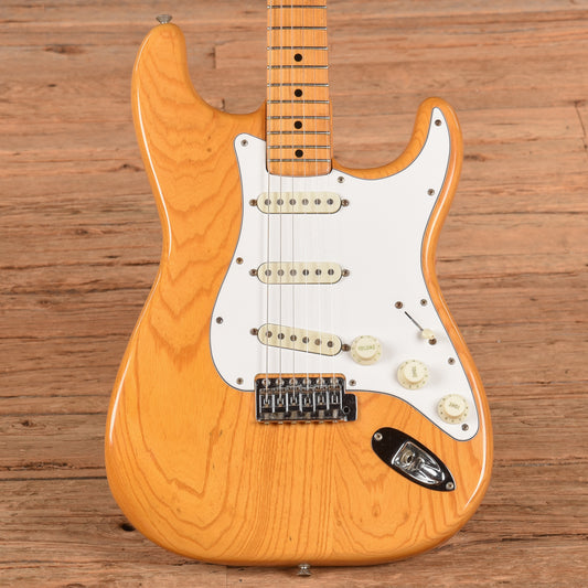 Fender Stratocaster Natural 1976 Electric Guitars / Solid Body