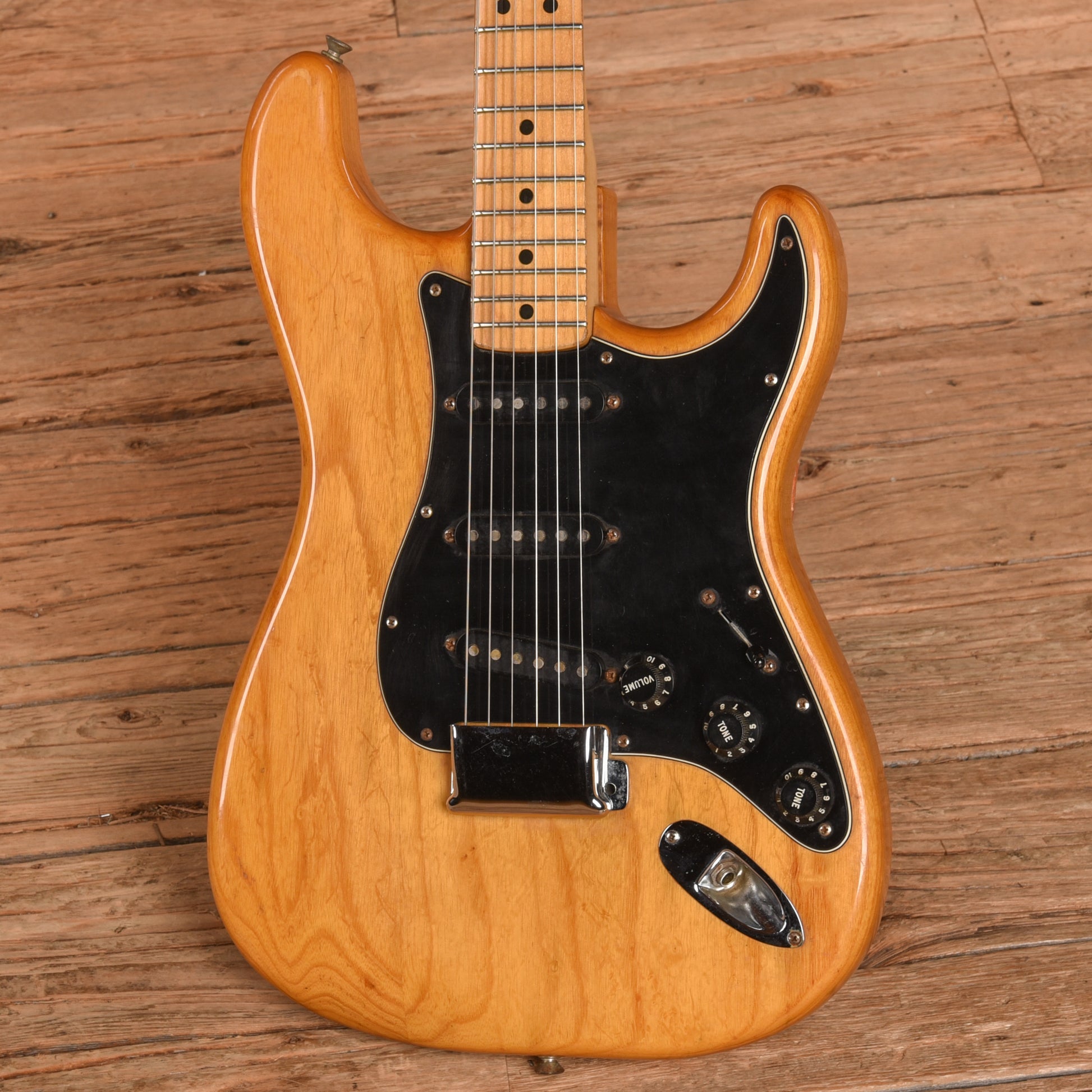 Fender Stratocaster Natural 1979 Electric Guitars / Solid Body