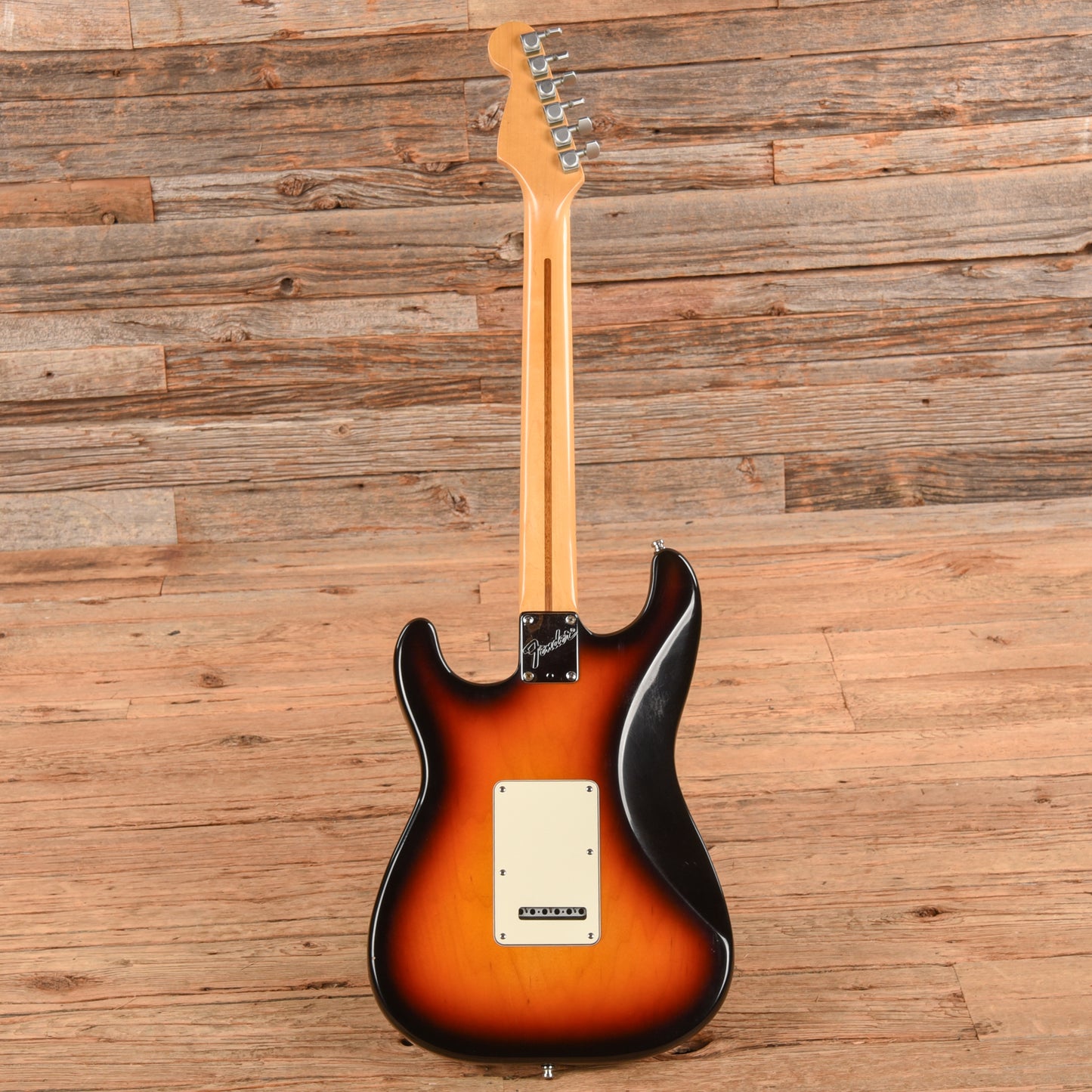 Fender Stratocaster Plus 3-Color Sunburst 1999 Electric Guitars / Solid Body