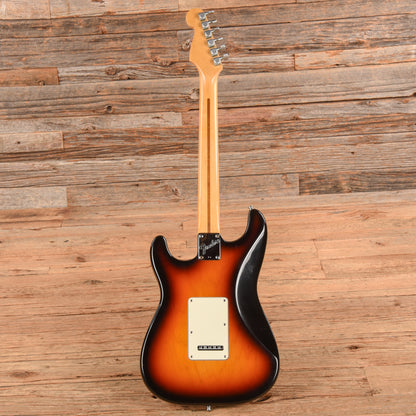 Fender Stratocaster Plus 3-Color Sunburst 1999 Electric Guitars / Solid Body