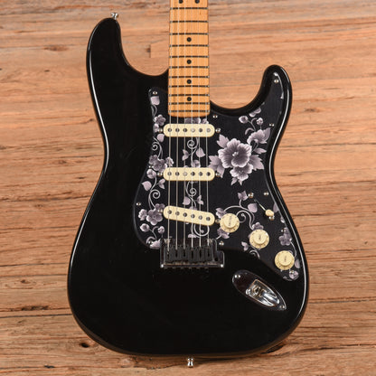 Fender Stratocaster Plus Black 1999 Electric Guitars / Solid Body