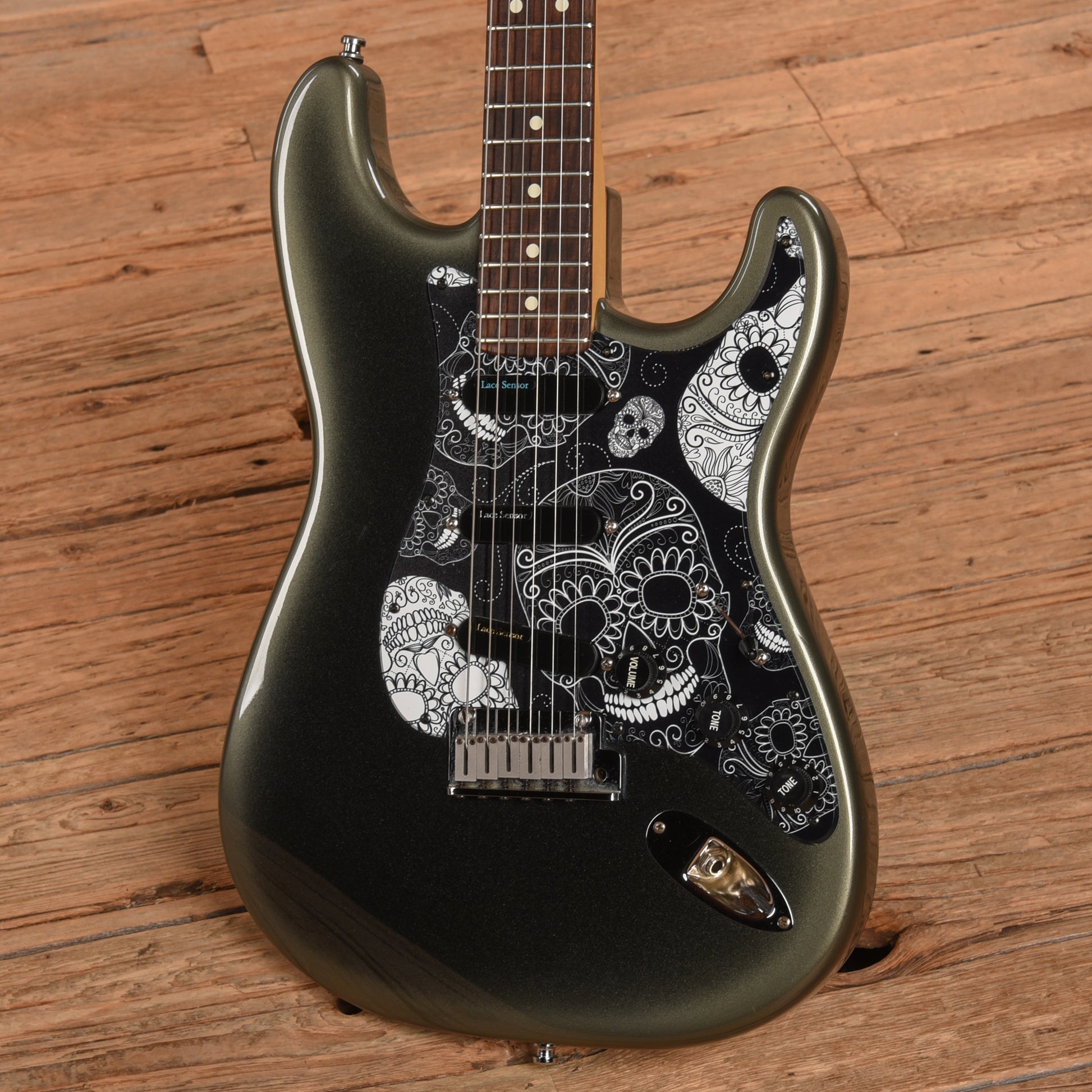 Fender Stratocaster Plus Black Pearl Dust 1990 Electric Guitars / Solid Body