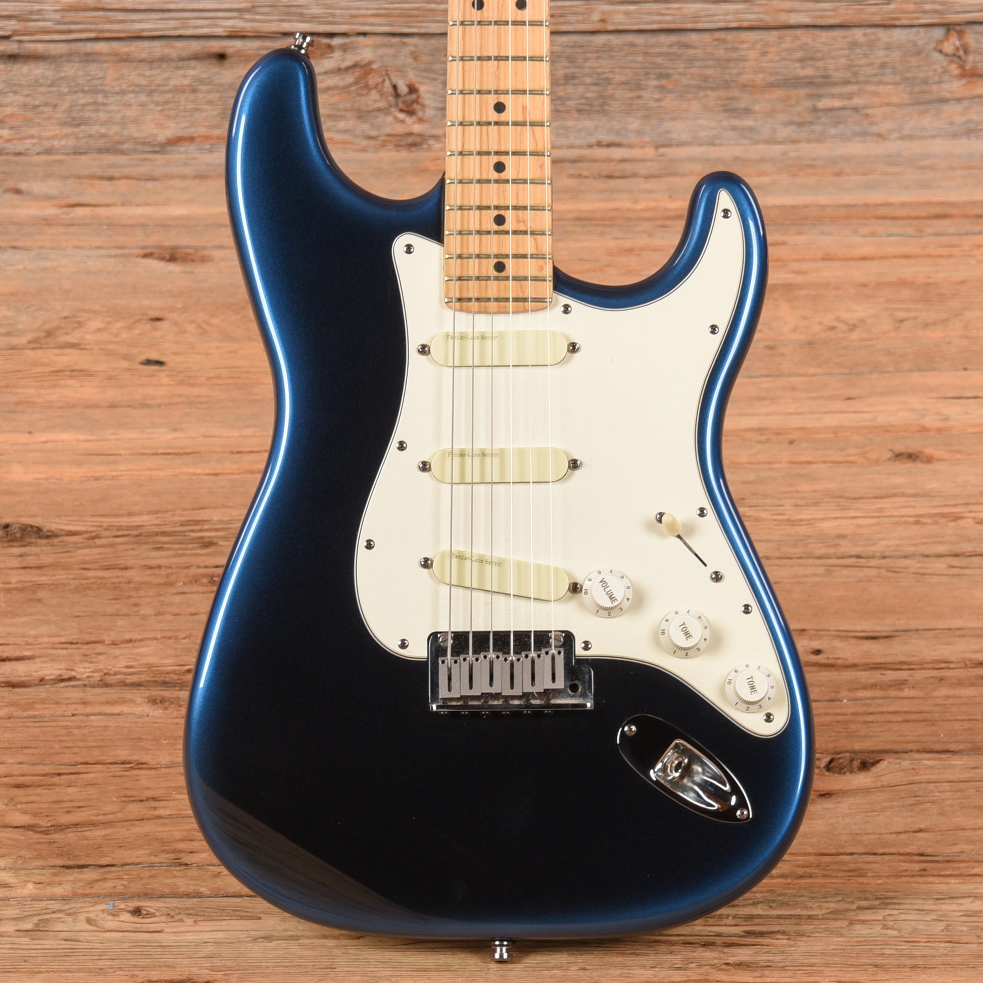 Fender Stratocaster Plus Blue Pearl Burst 1993 Electric Guitars / Solid Body