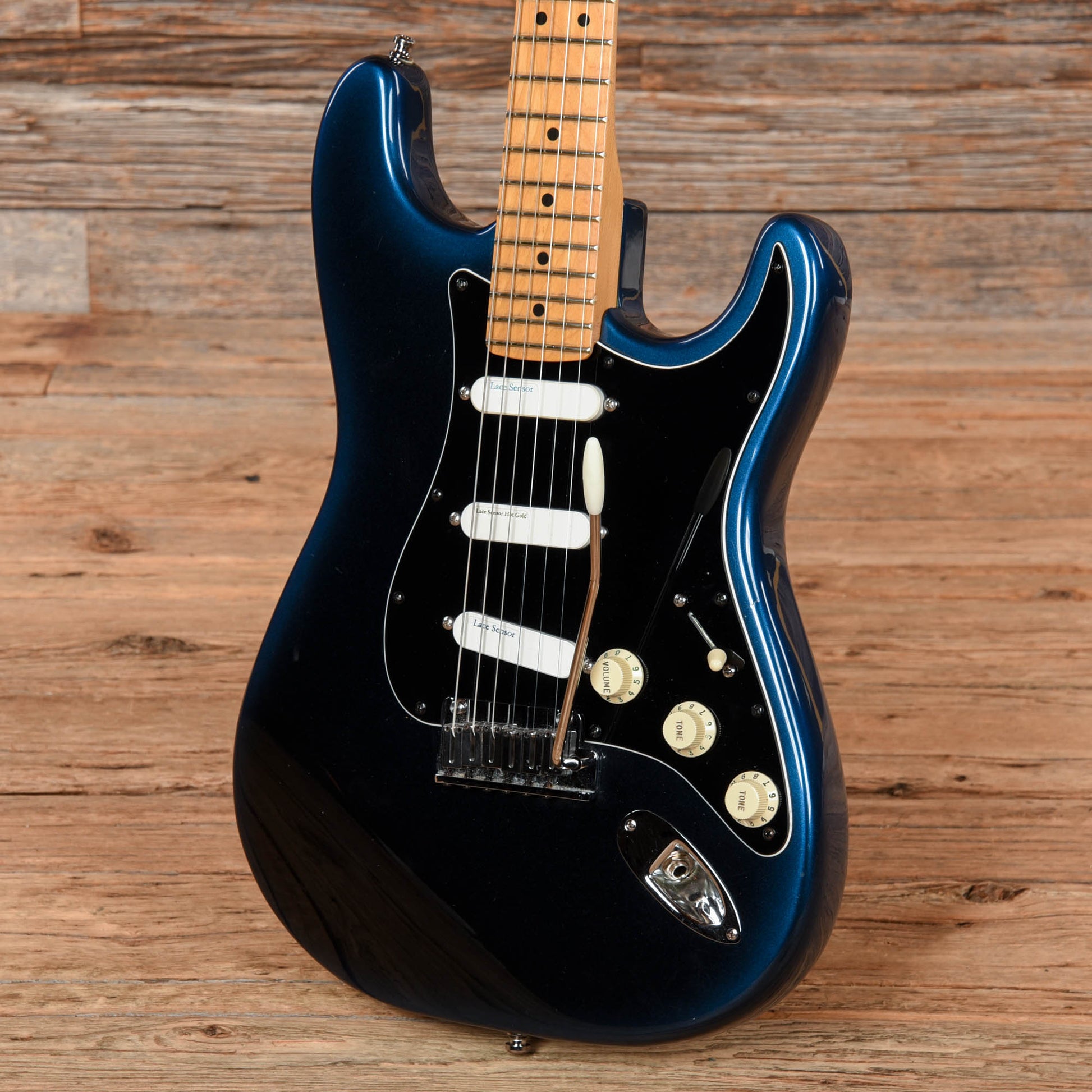 Fender Stratocaster Plus Blue Pearl Dust Electric Guitars / Solid Body