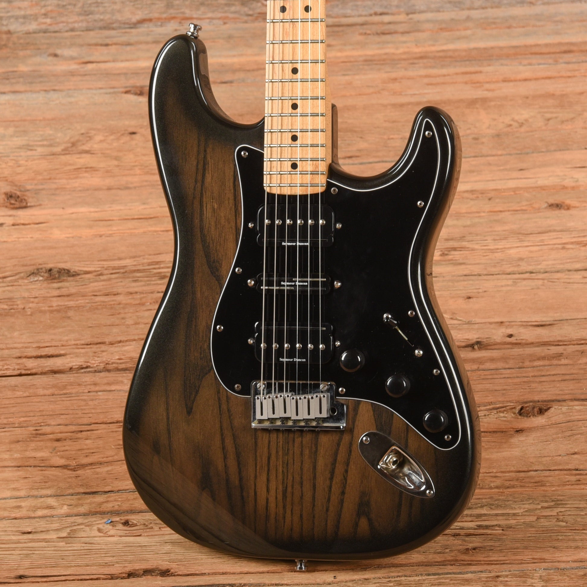 Fender Stratocaster Plus Ebony Frost 1991 Electric Guitars / Solid Body