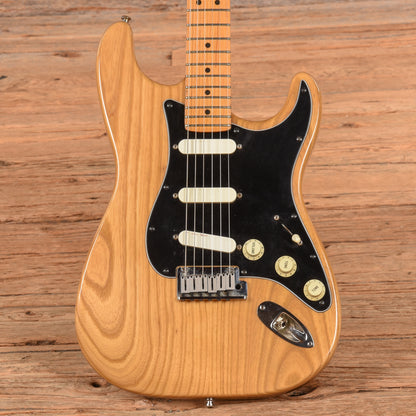 Fender Stratocaster Plus Natural 1999 Electric Guitars / Solid Body