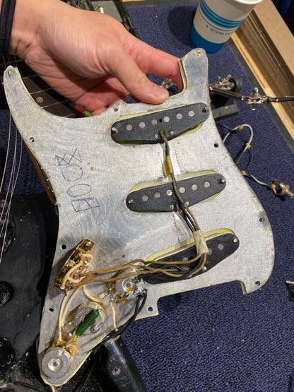 Fender Stratocaster Refin Black 1962 Electric Guitars / Solid Body