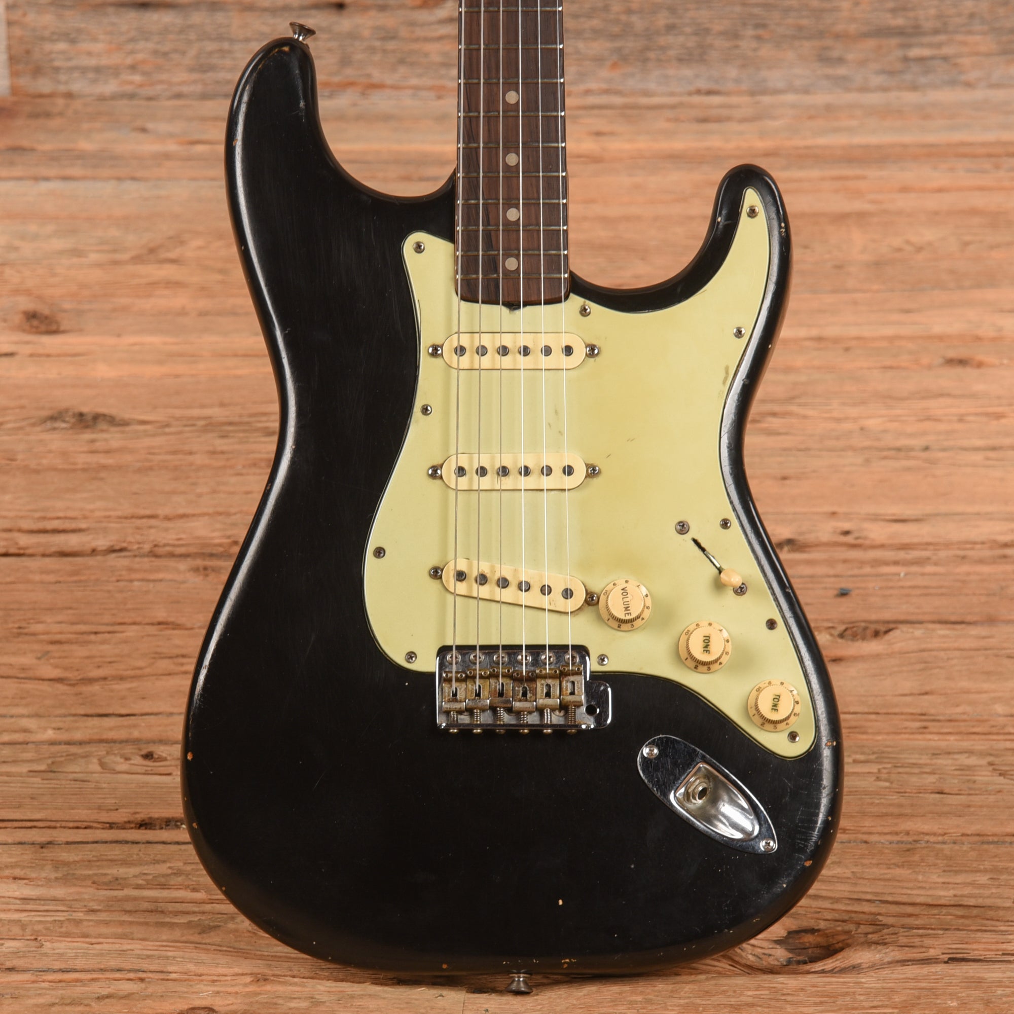 Fender Stratocaster Refin Black 1962 – Chicago Music Exchange