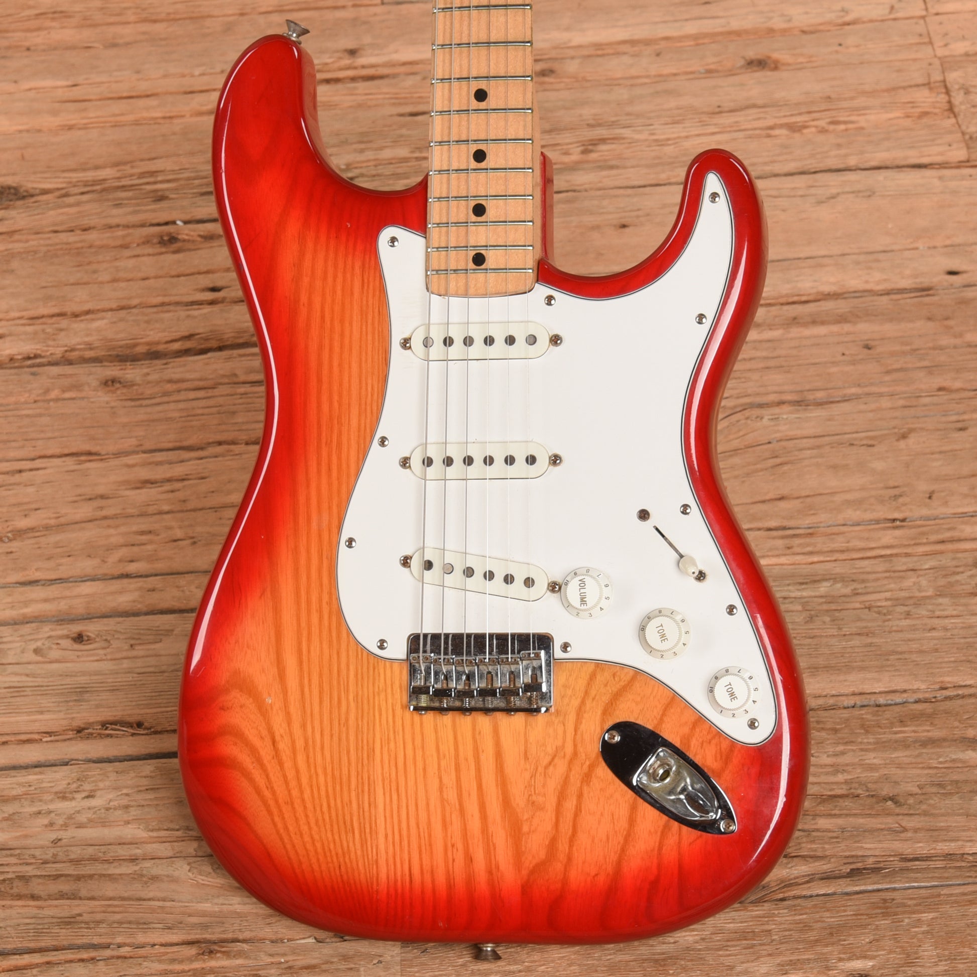 Fender Stratocaster Sienna Sunburst 1981 Electric Guitars / Solid Body