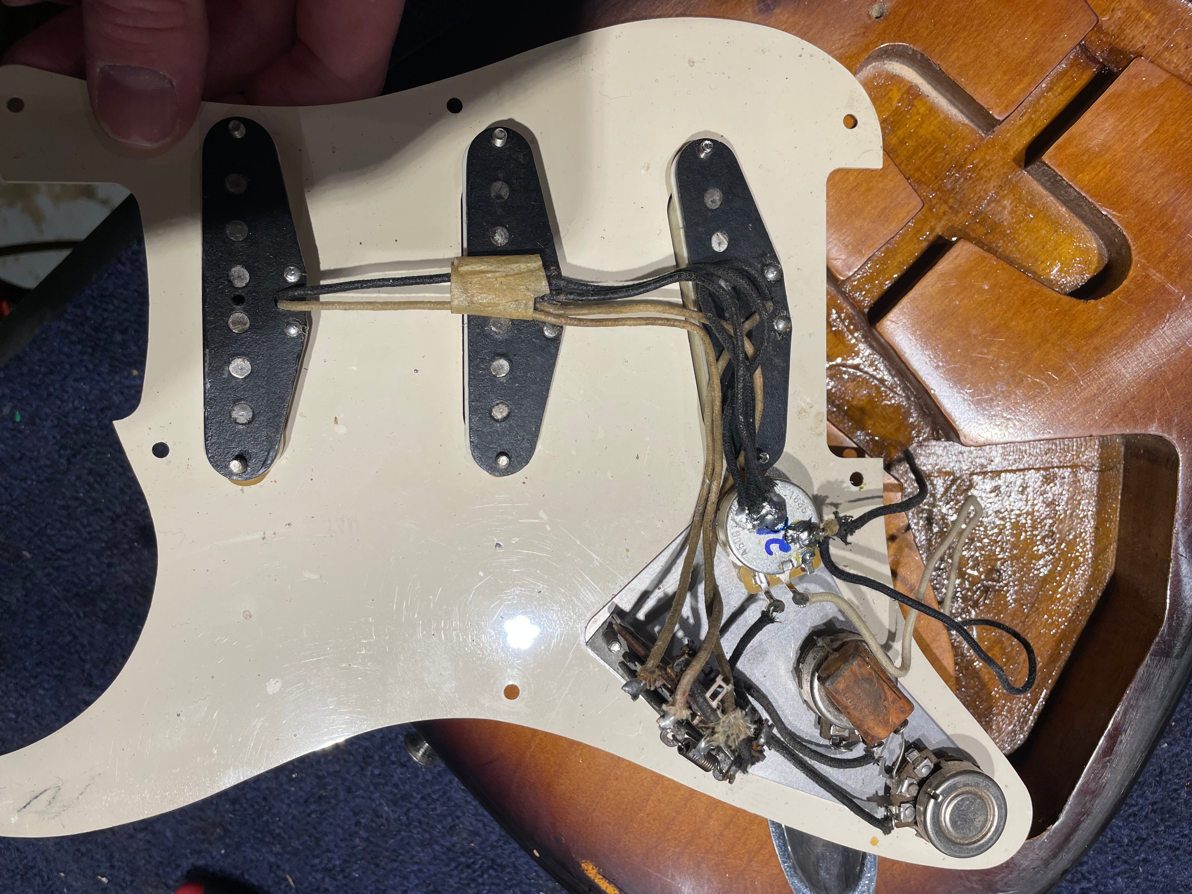 Fender Stratocaster Sunburst 1957 Electric Guitars / Solid Body
