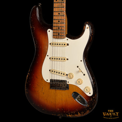 Fender Stratocaster Sunburst 1958 Electric Guitars / Solid Body