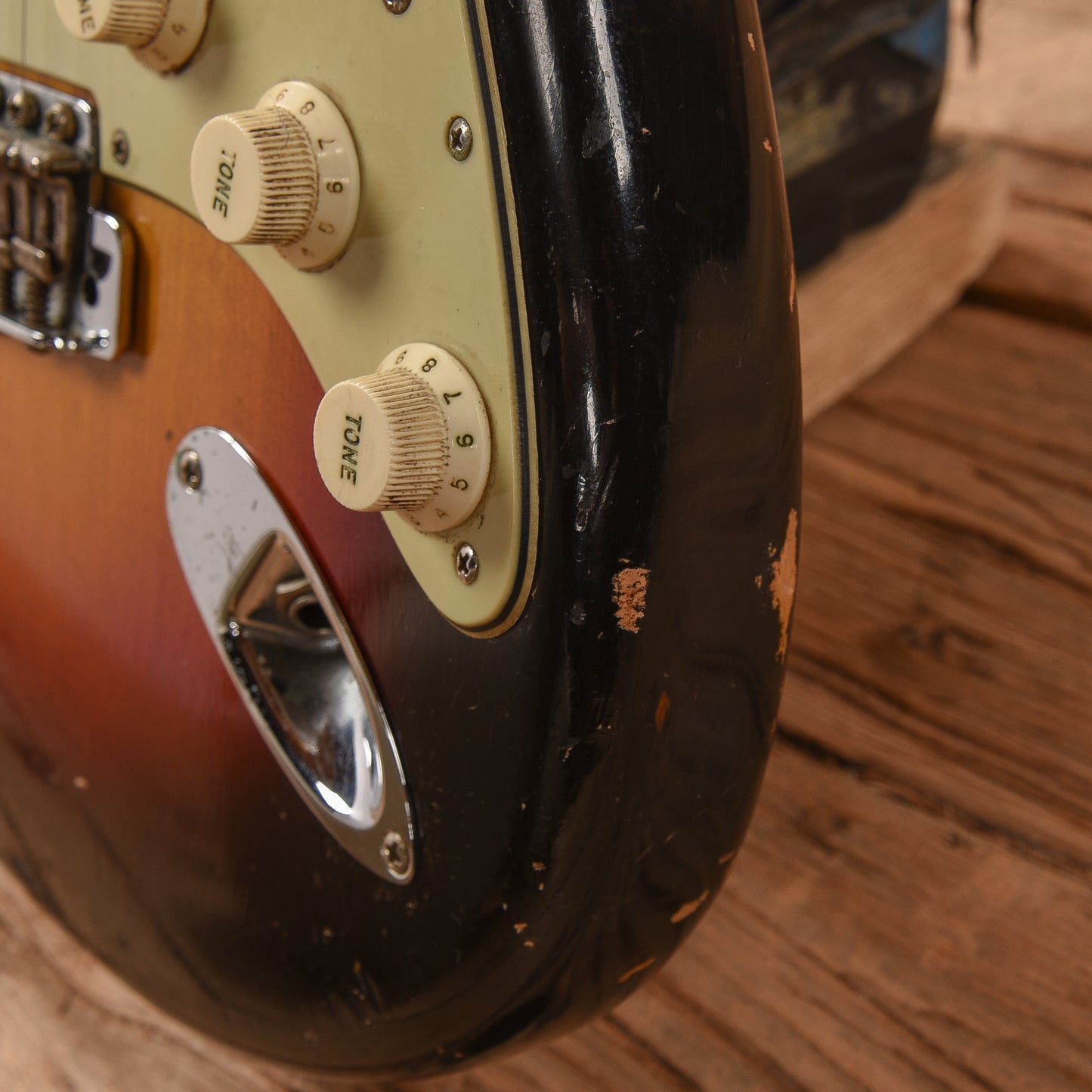 Fender Stratocaster Sunburst 1961 Electric Guitars / Solid Body