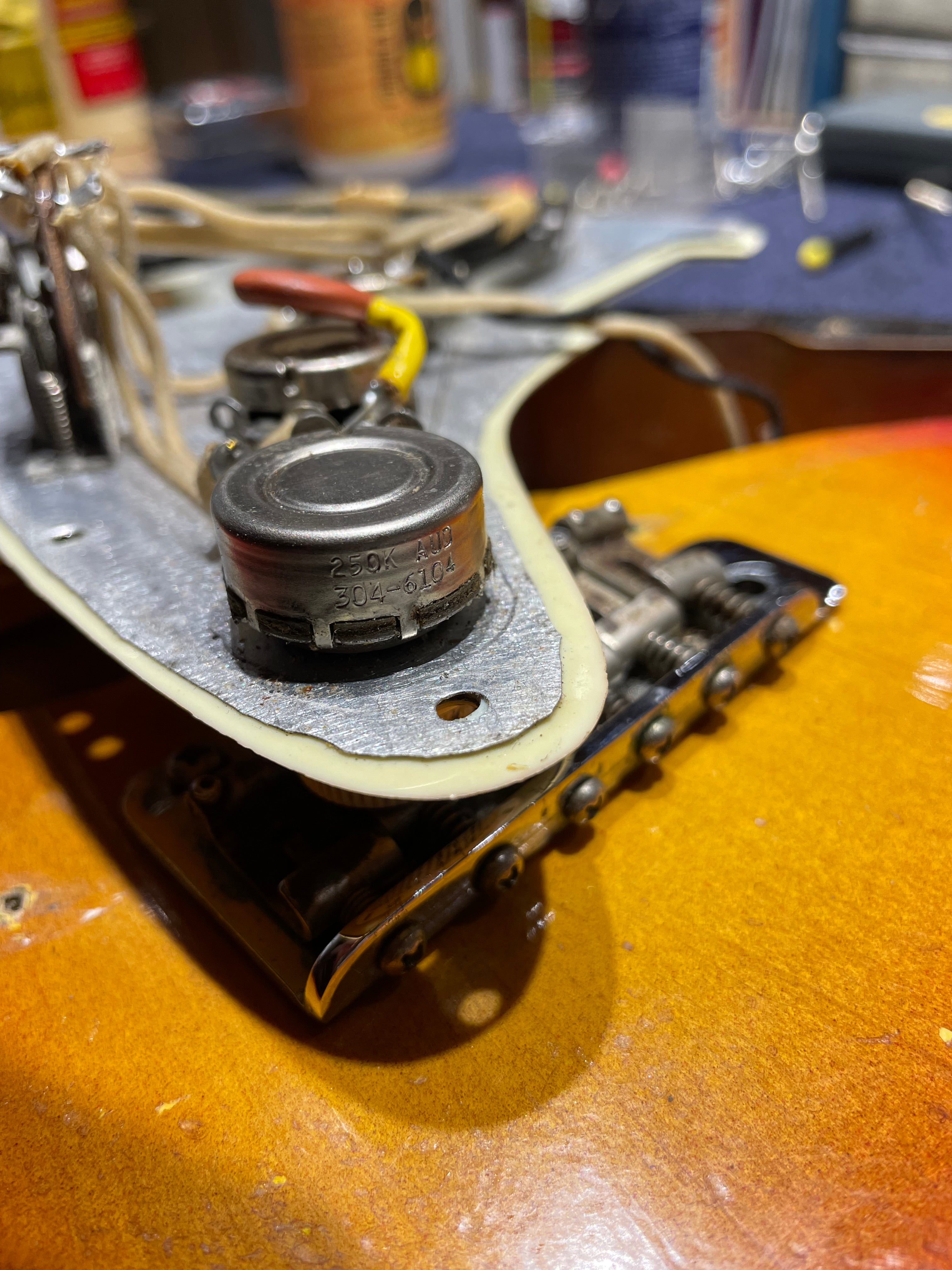 Fender Stratocaster Sunburst 1961 Electric Guitars / Solid Body
