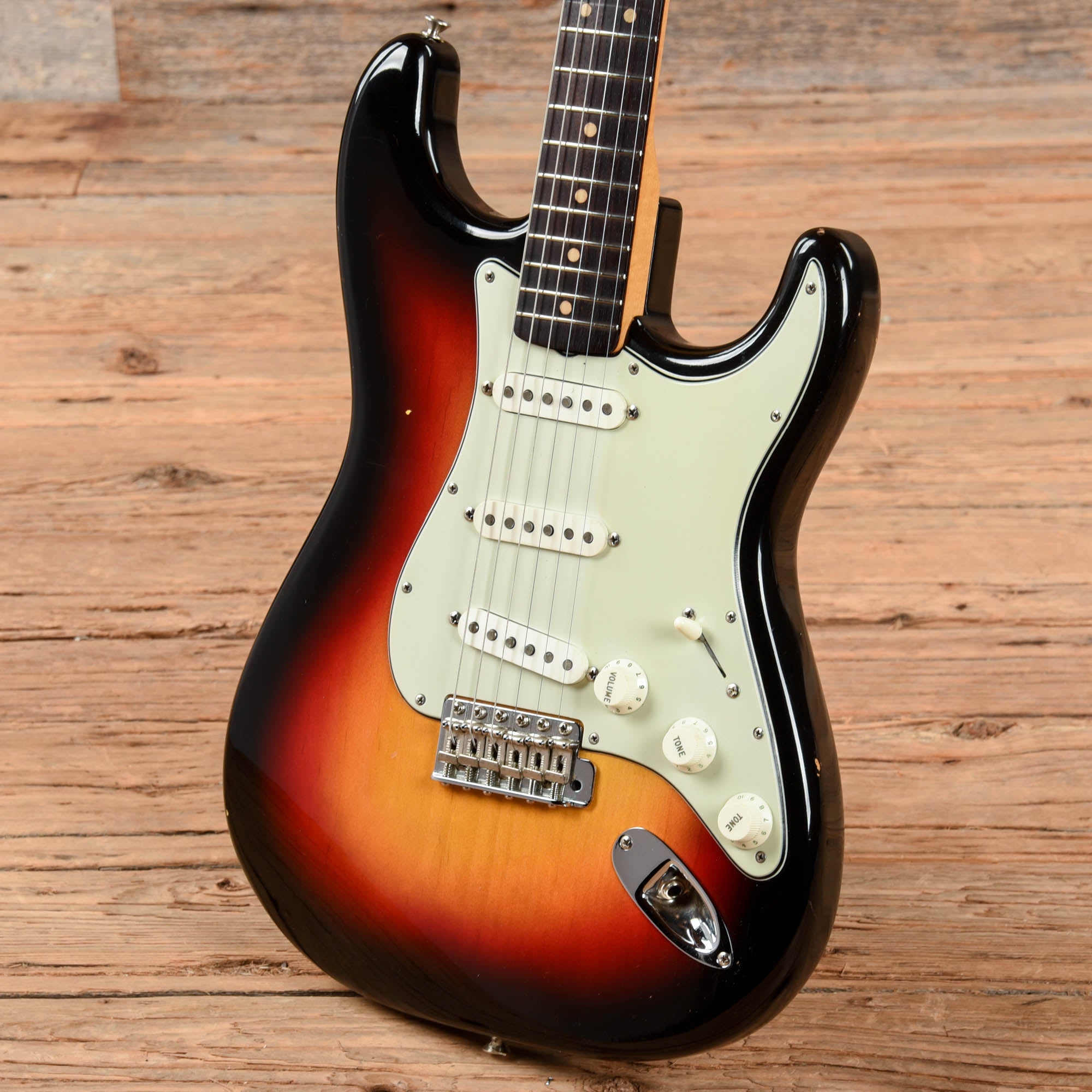 Fender Stratocaster Sunburst 1963 Electric Guitars / Solid Body