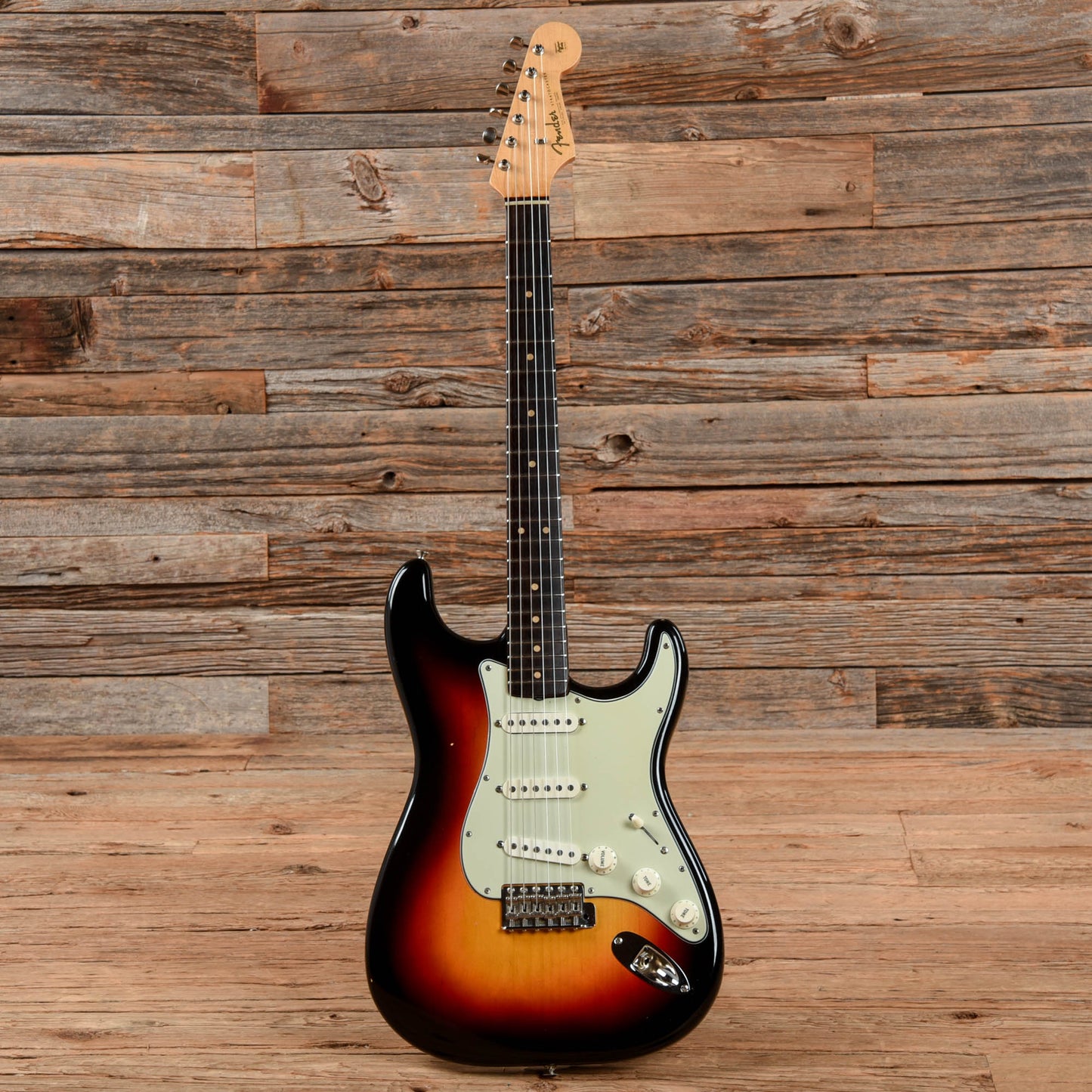 Fender Stratocaster Sunburst 1963 Electric Guitars / Solid Body