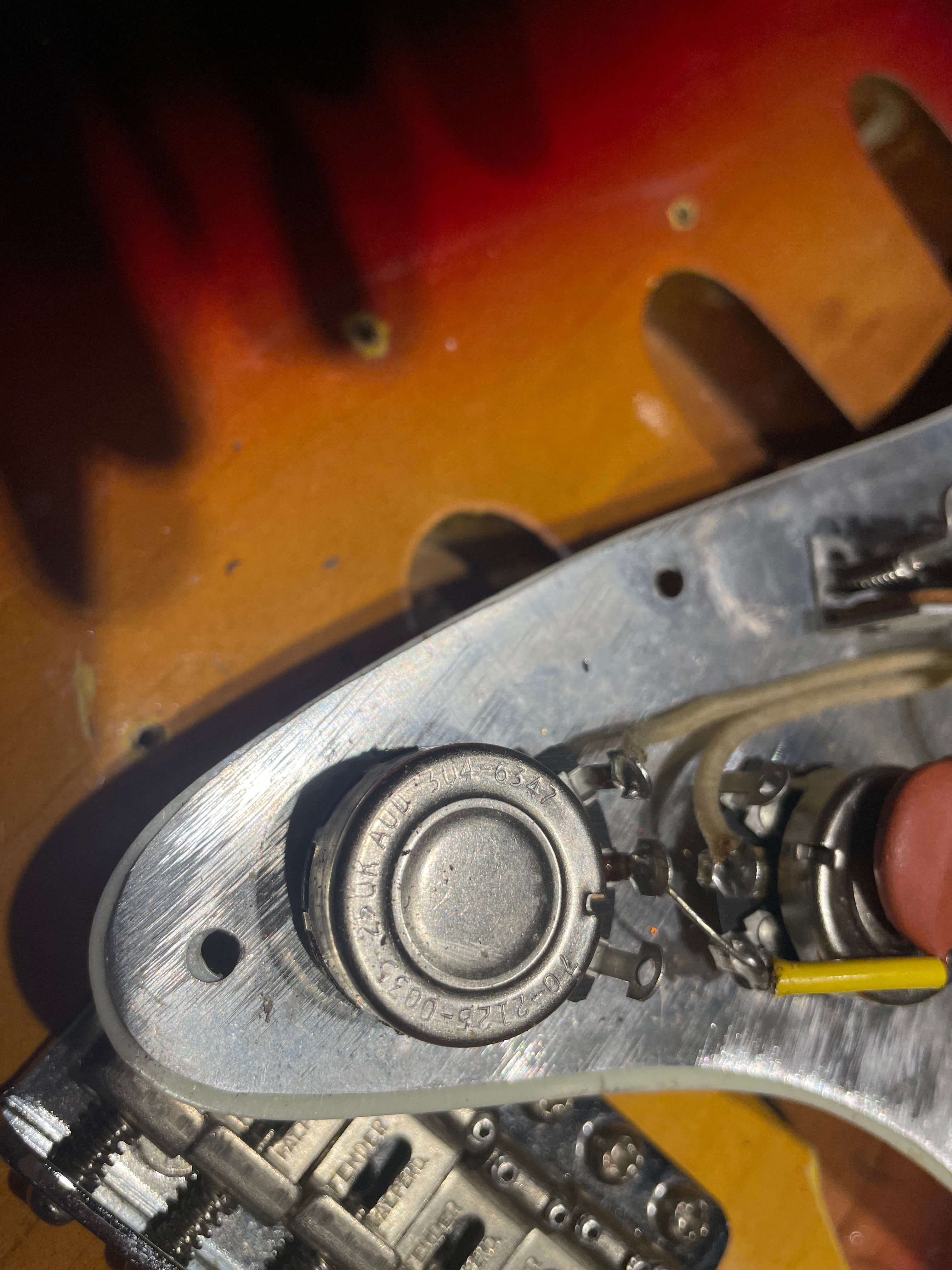 Fender Stratocaster Sunburst 1963 Electric Guitars / Solid Body